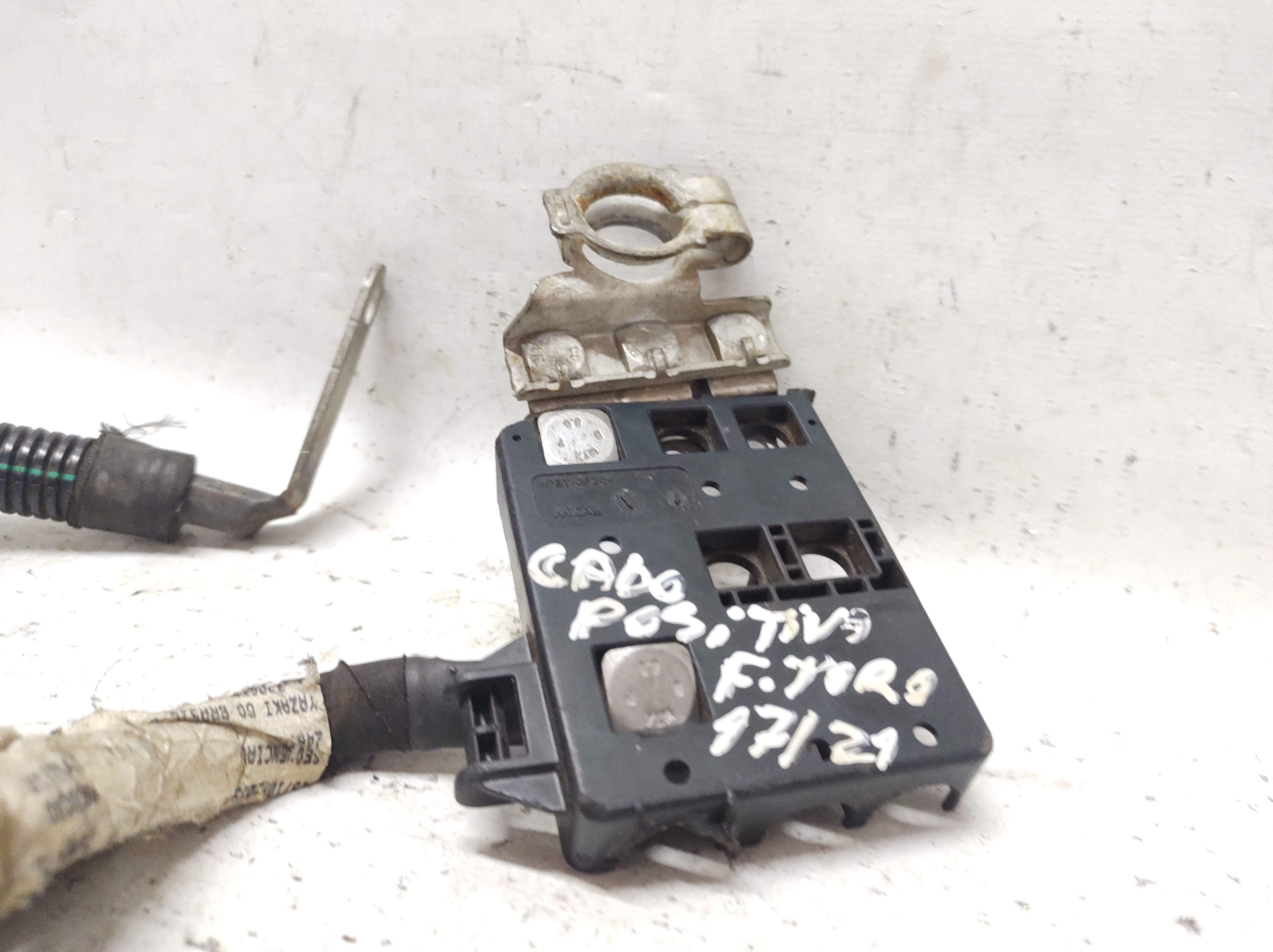 Cabo Positivo Bateria Toro 2.0 Diesel 17 A 21 3