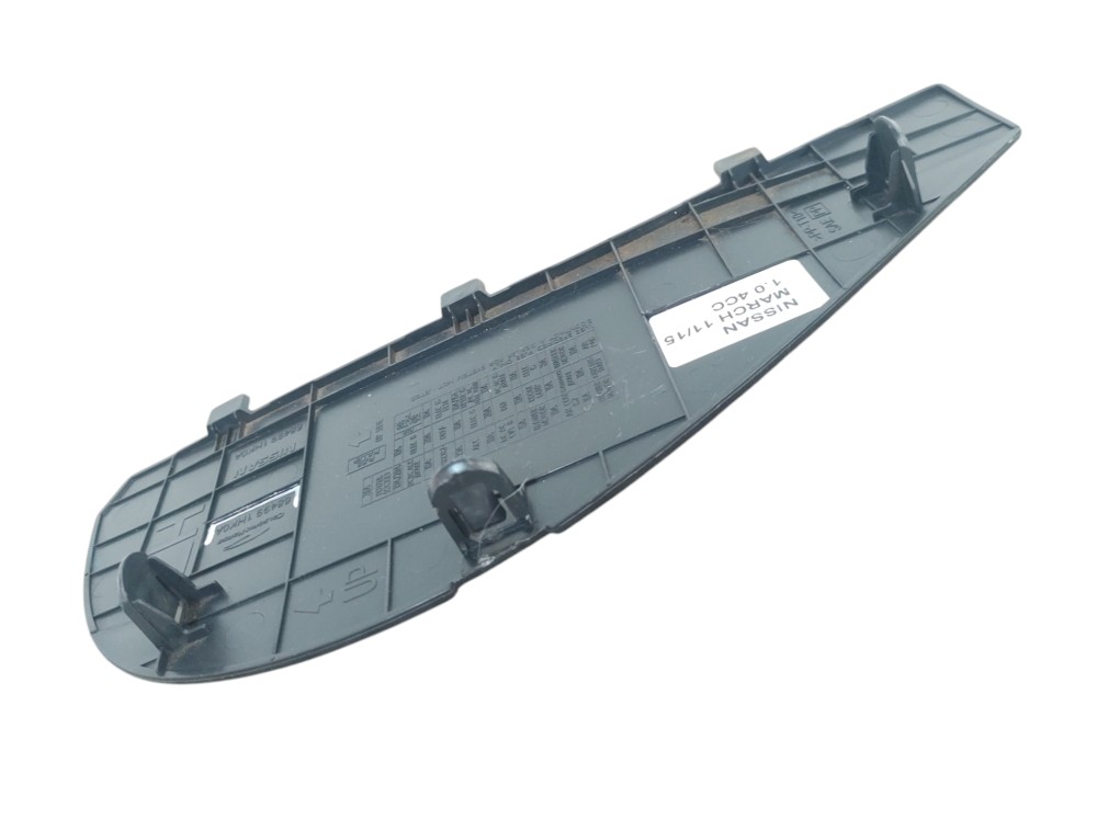 Moldura Esquerda Painel Nissan March 2011 A 2015 684991hk0a 2
