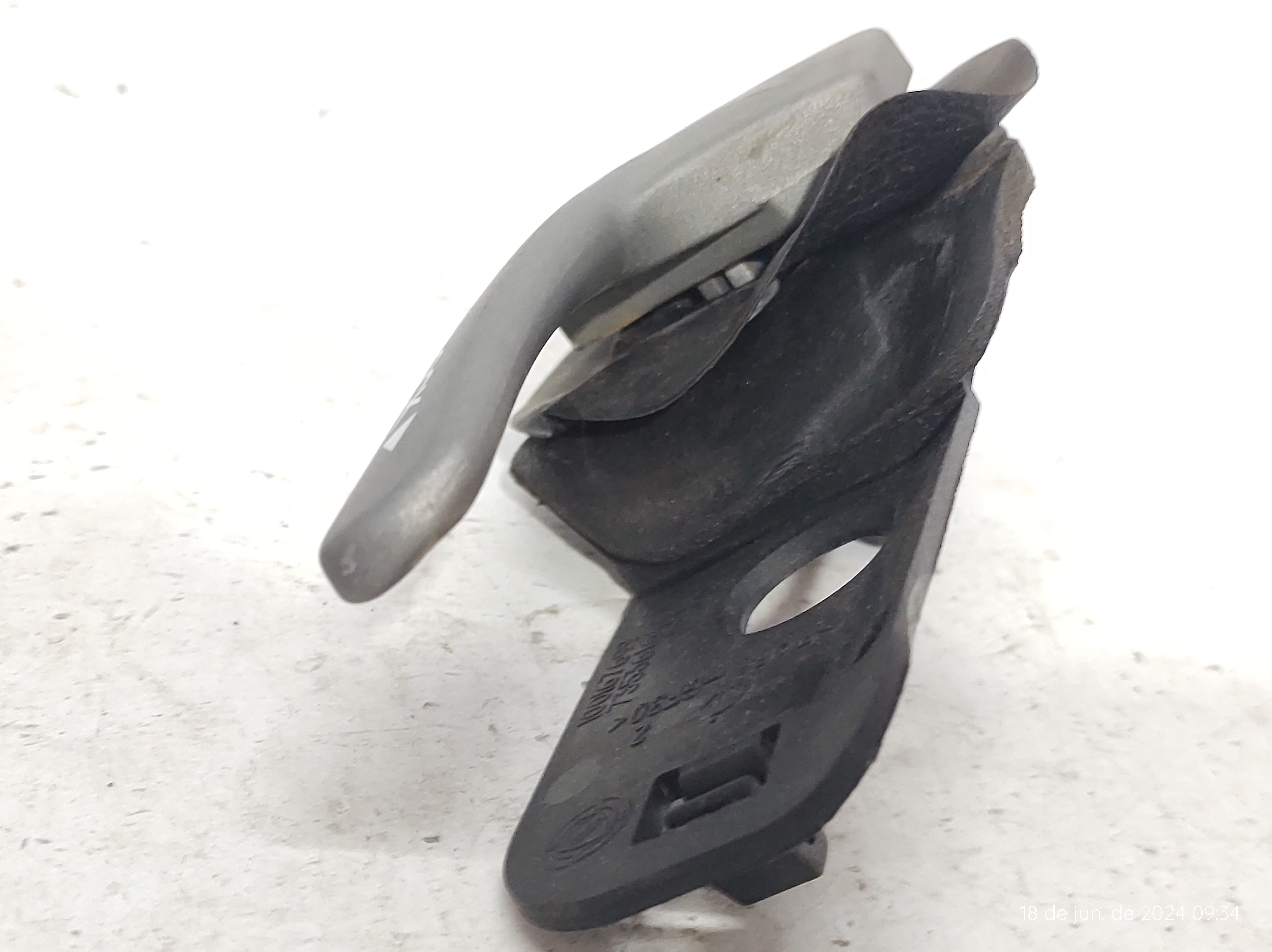 Maçaneta Interna Traseira Esquerda Palio Siena 09 A 12  – Preto – Traseira 6