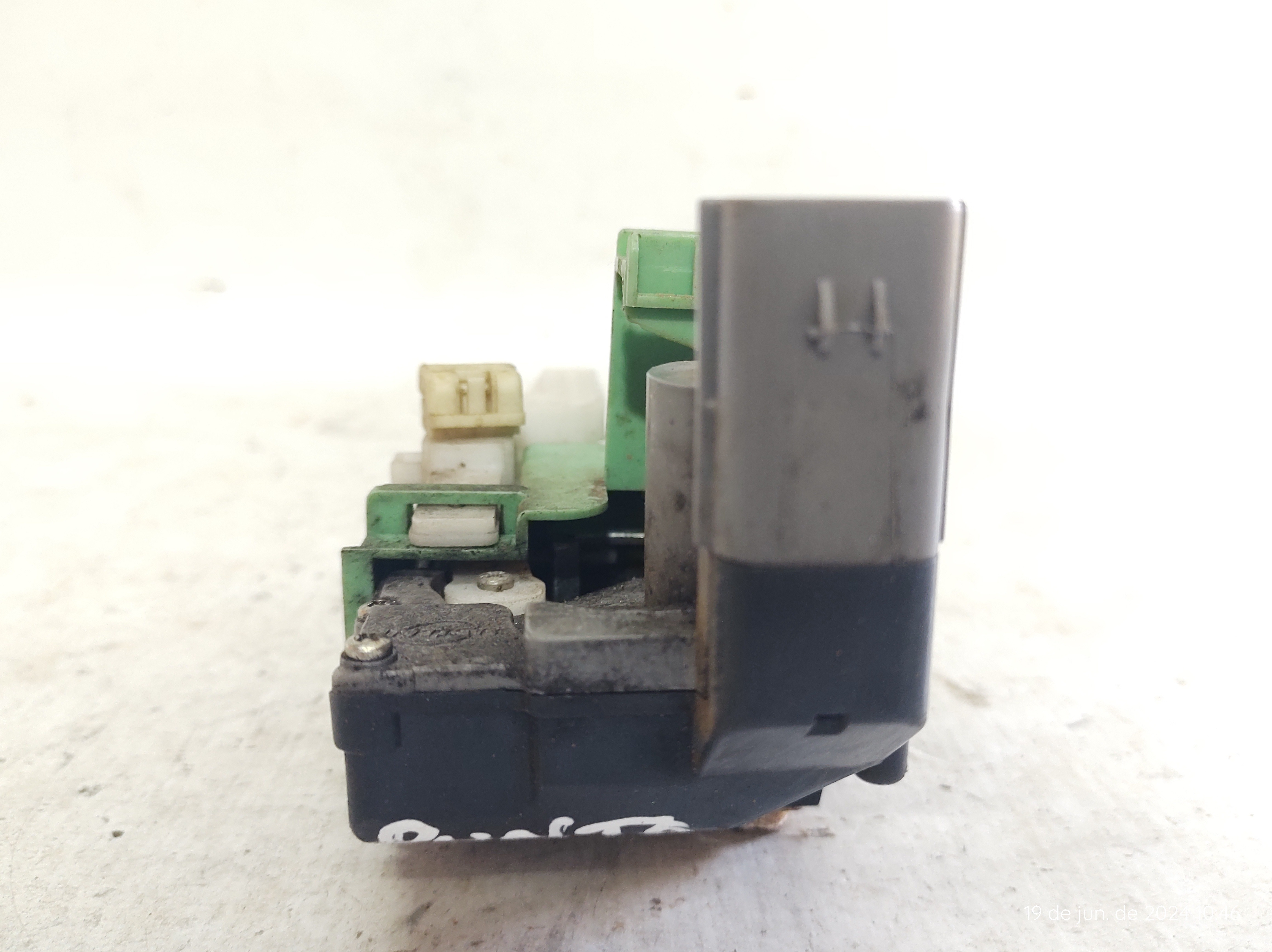 Fechadura Elet Traseira Direita Punto Linea 9 A 16 6