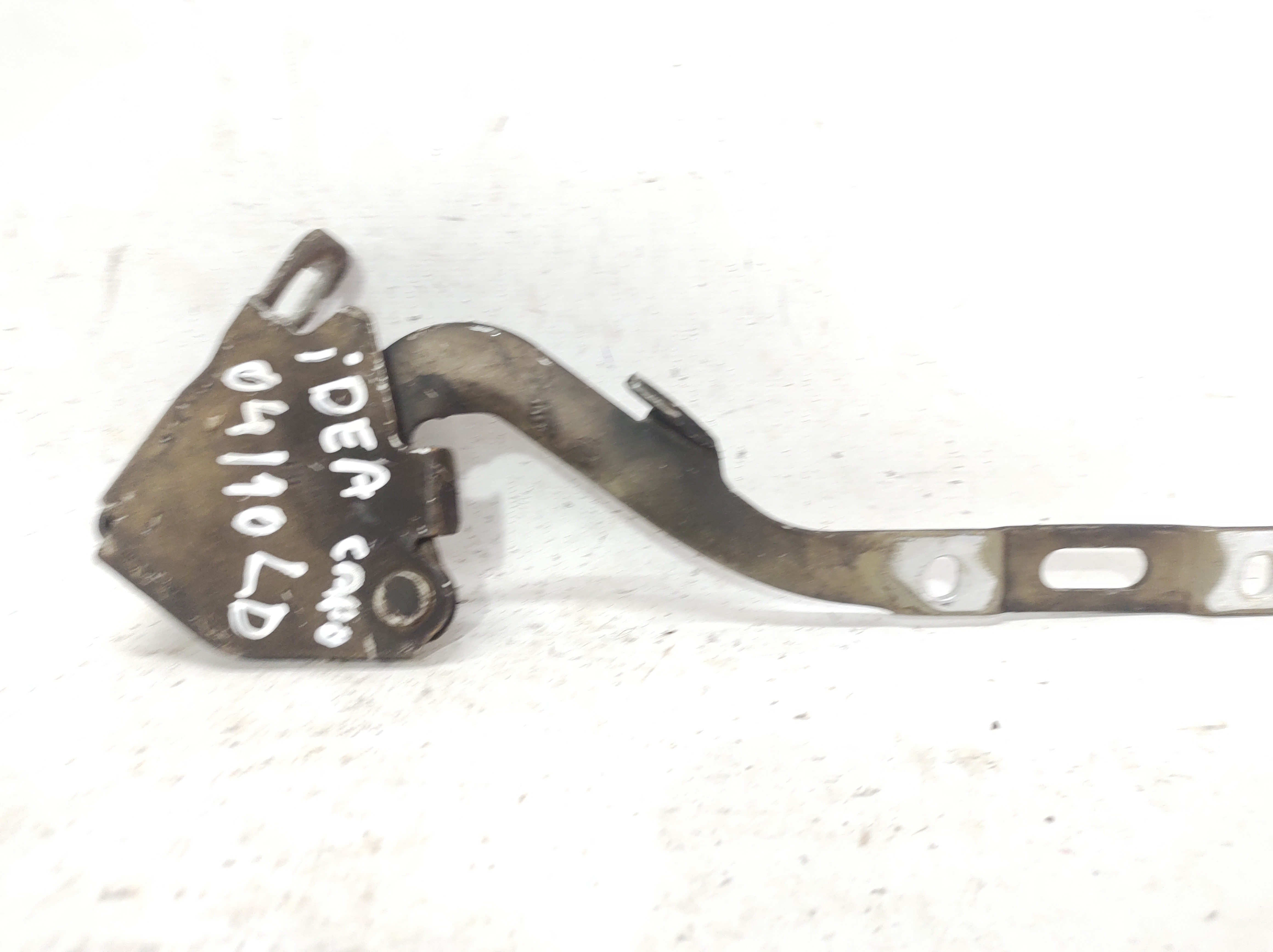 Dobradiça Direita Capô Fiat Idea 04 A 10 79590 Original 7