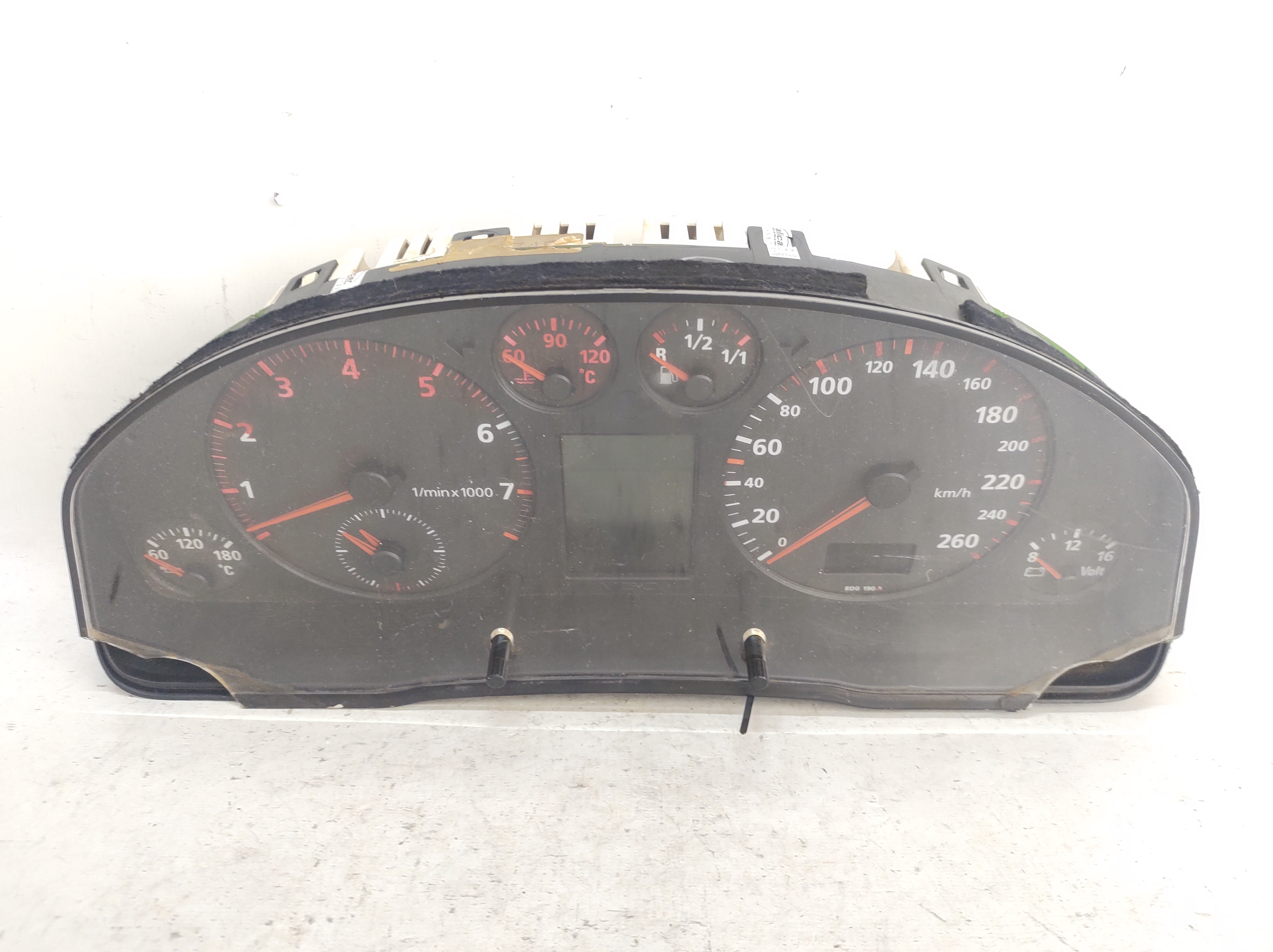 Painel Velocímetro Audi A4 95 A  97 88311225 Retirada Peças  Preto 4