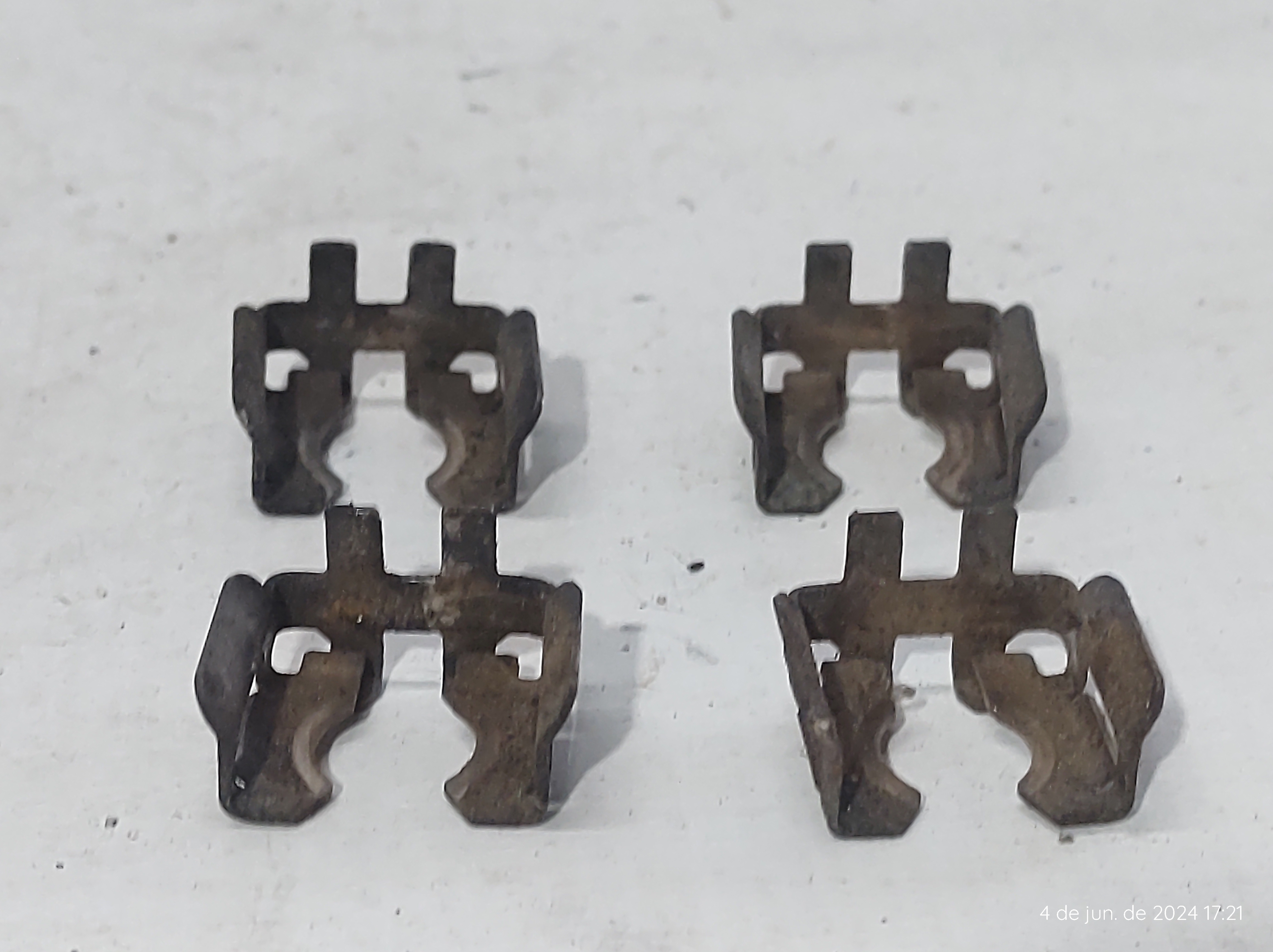 Travas Bicos Injetores Spin 1.8 6