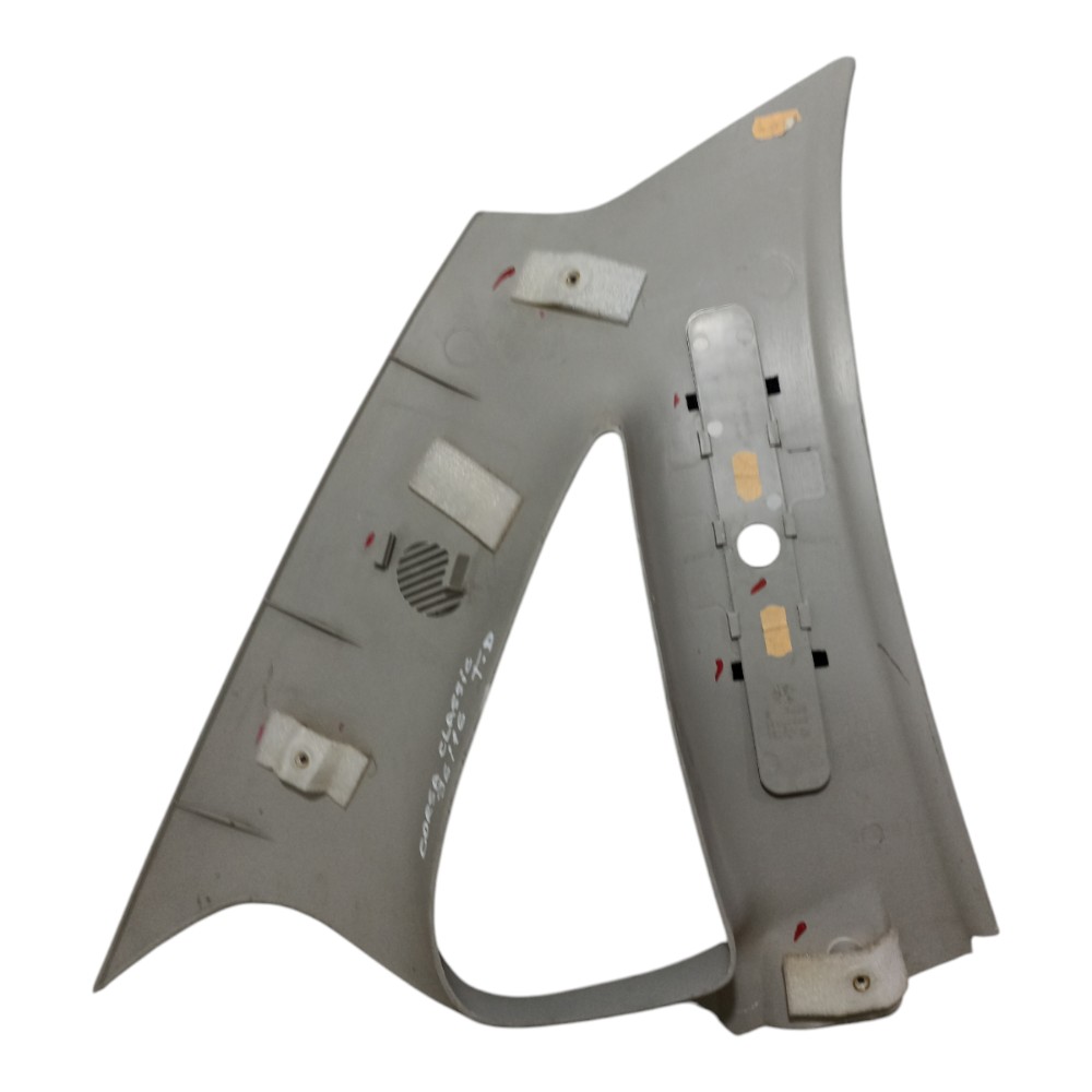 Acabamento Coluna Traseira Gm Corsa Classic 1996 A 2016 3