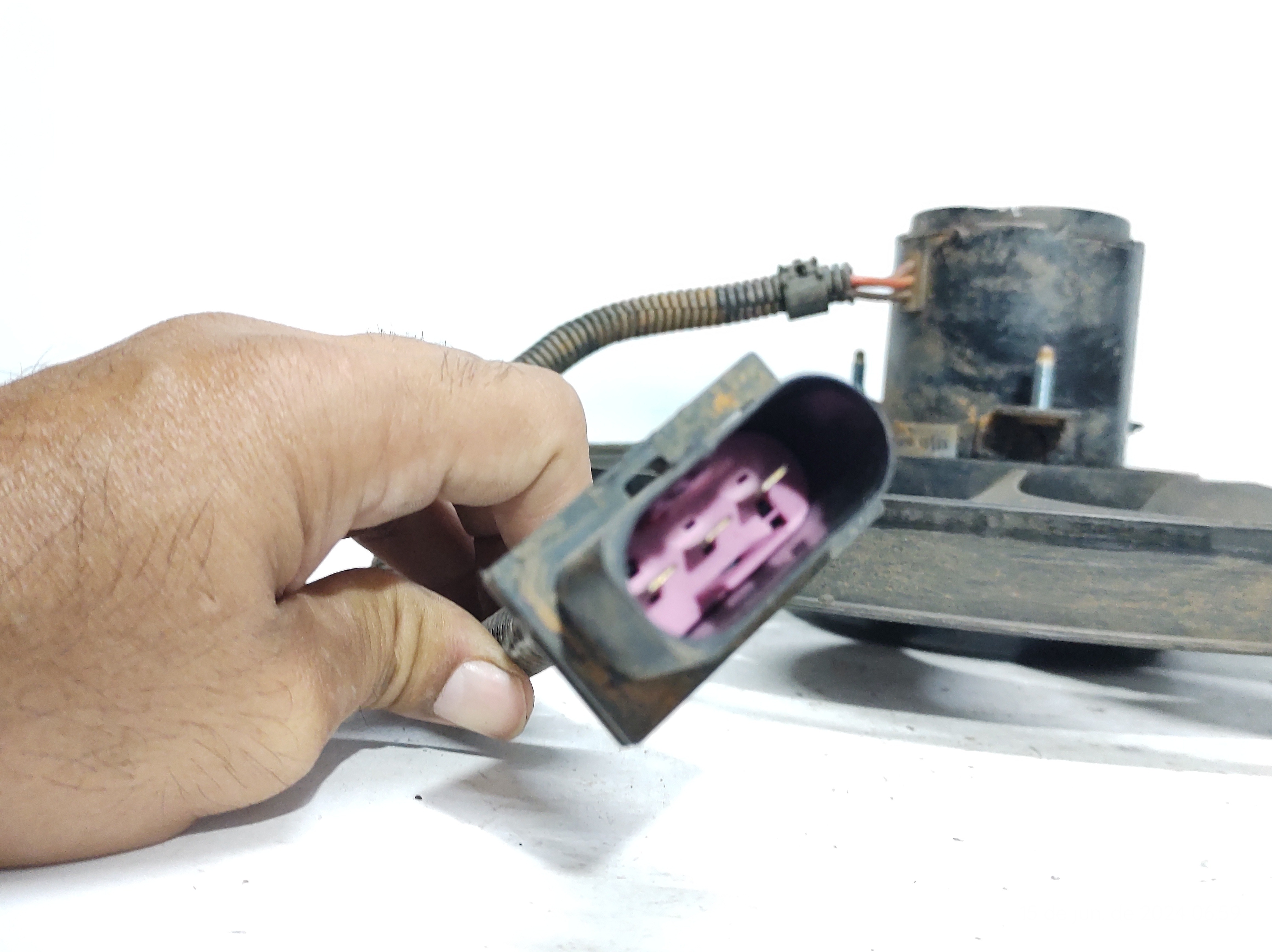 Ventoinha Grande Radiador 12v Golf 99 A 06 Sapão 6