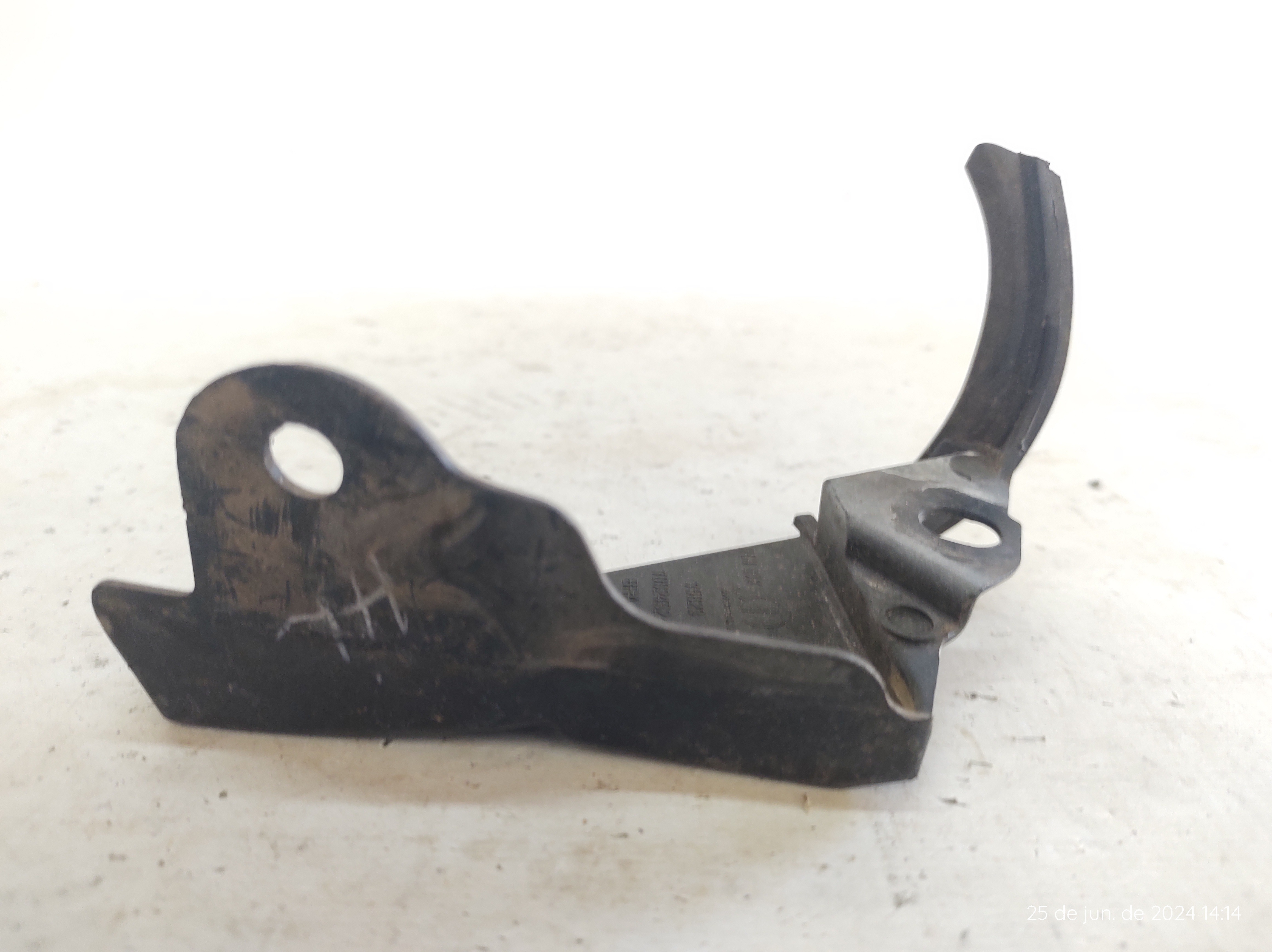 Moldura Direita Grade Churrasqueira Argo Cronos 100245246 5