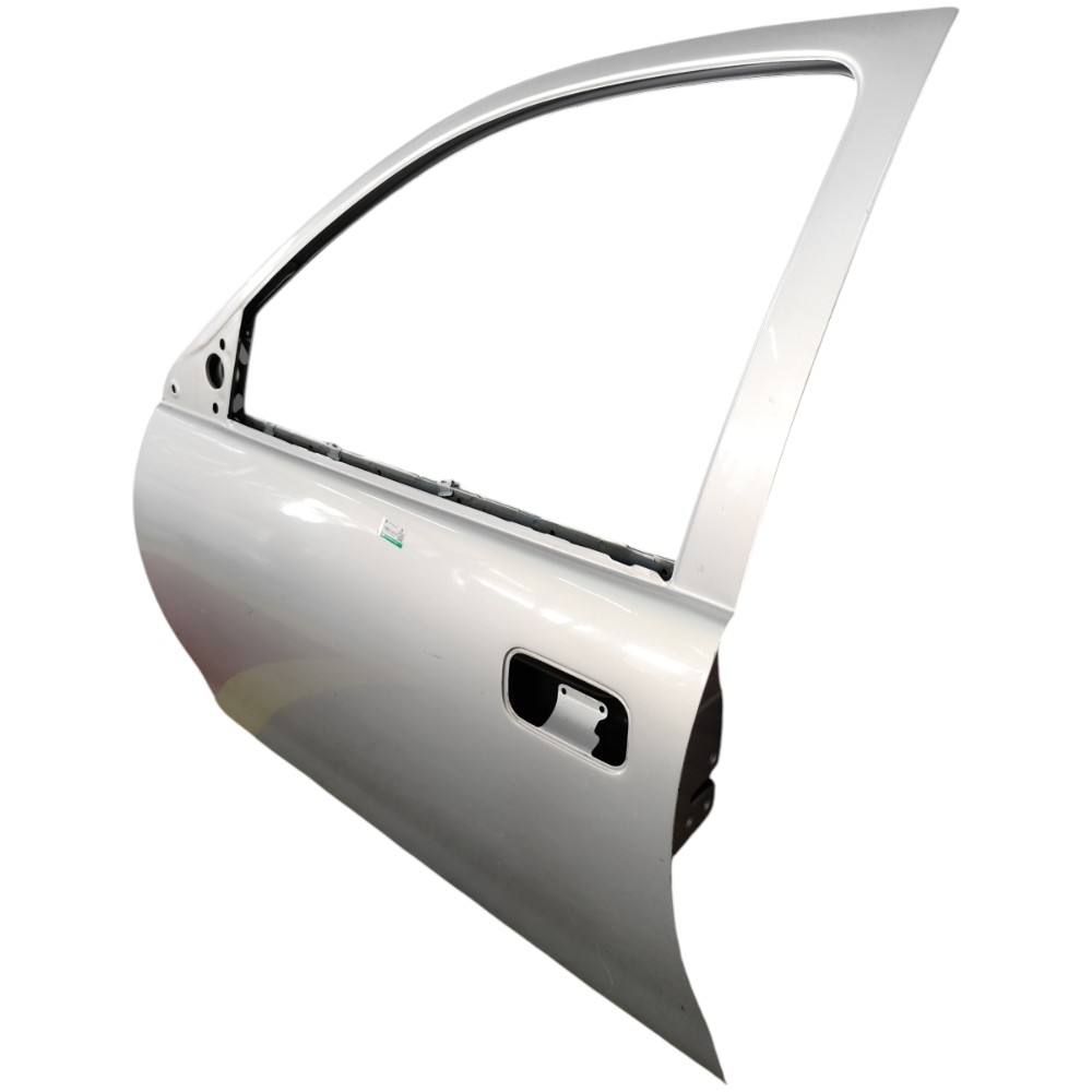 Porta Dianteira Esquerda Gm Corsa Classic 2003 2004 2005 06 Dianteira Esquerdo Prata 2