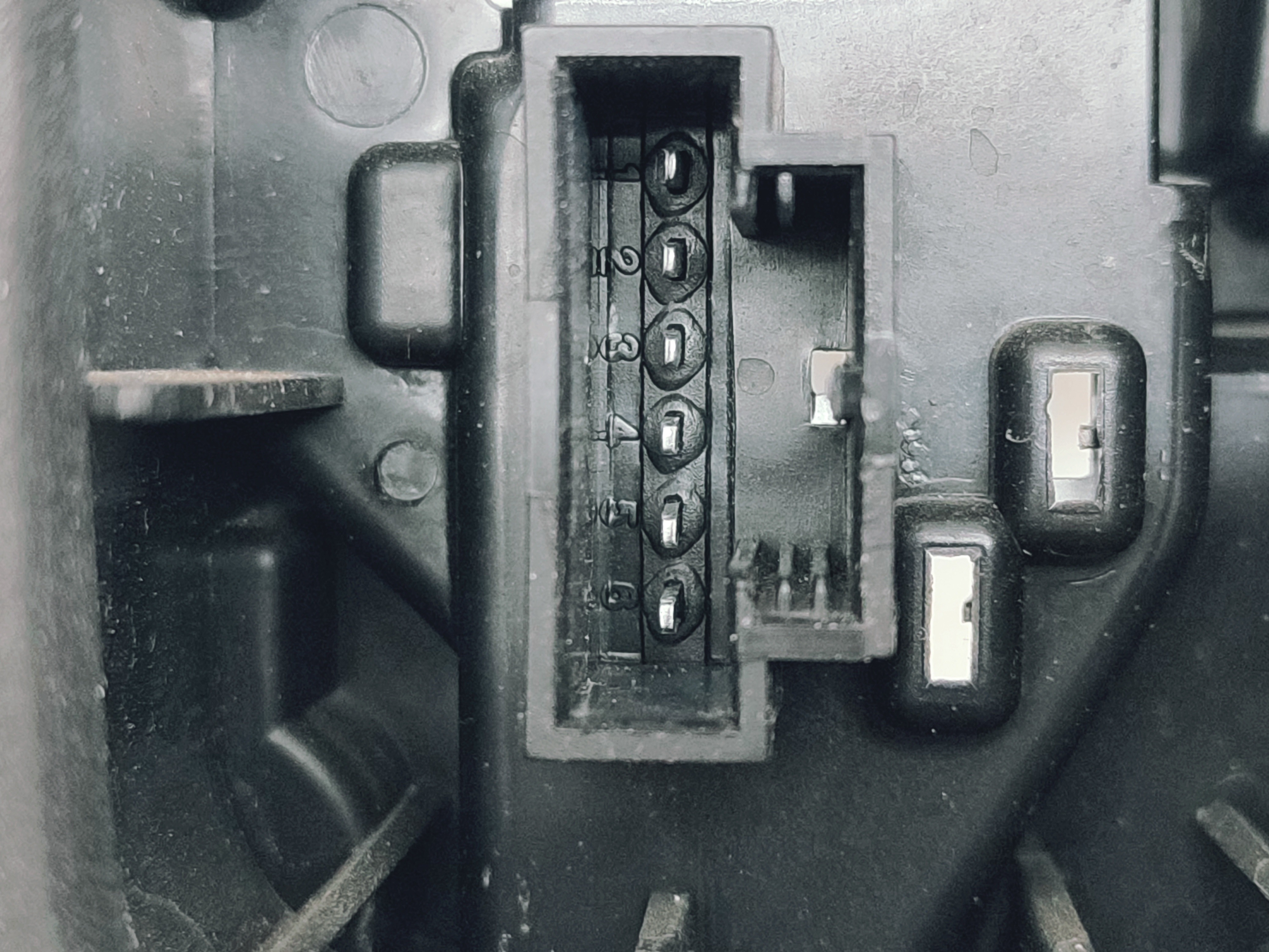 Circuito Soquete Lanterna Direita Vw Up 2014 2015 2016 2017 3