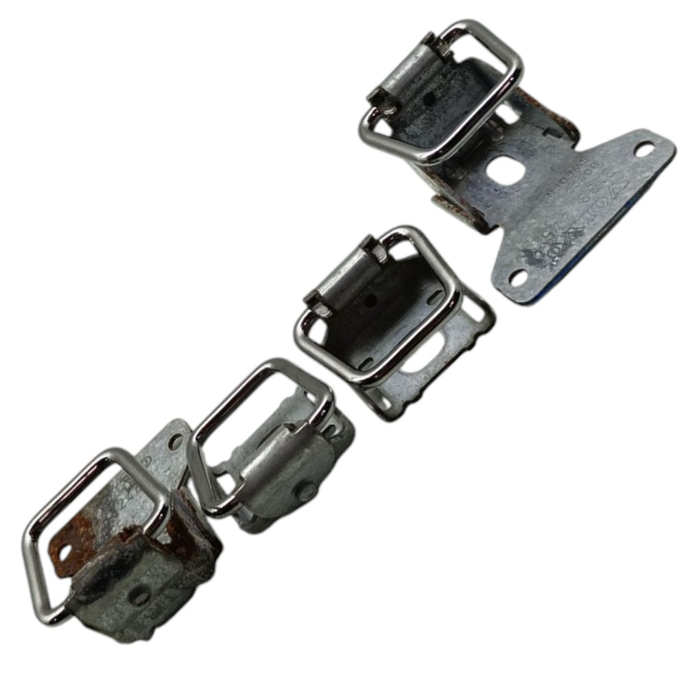 Jogo Grampo Fixação Porta Malas Volvo S60 2010 2011 2012 13 4
