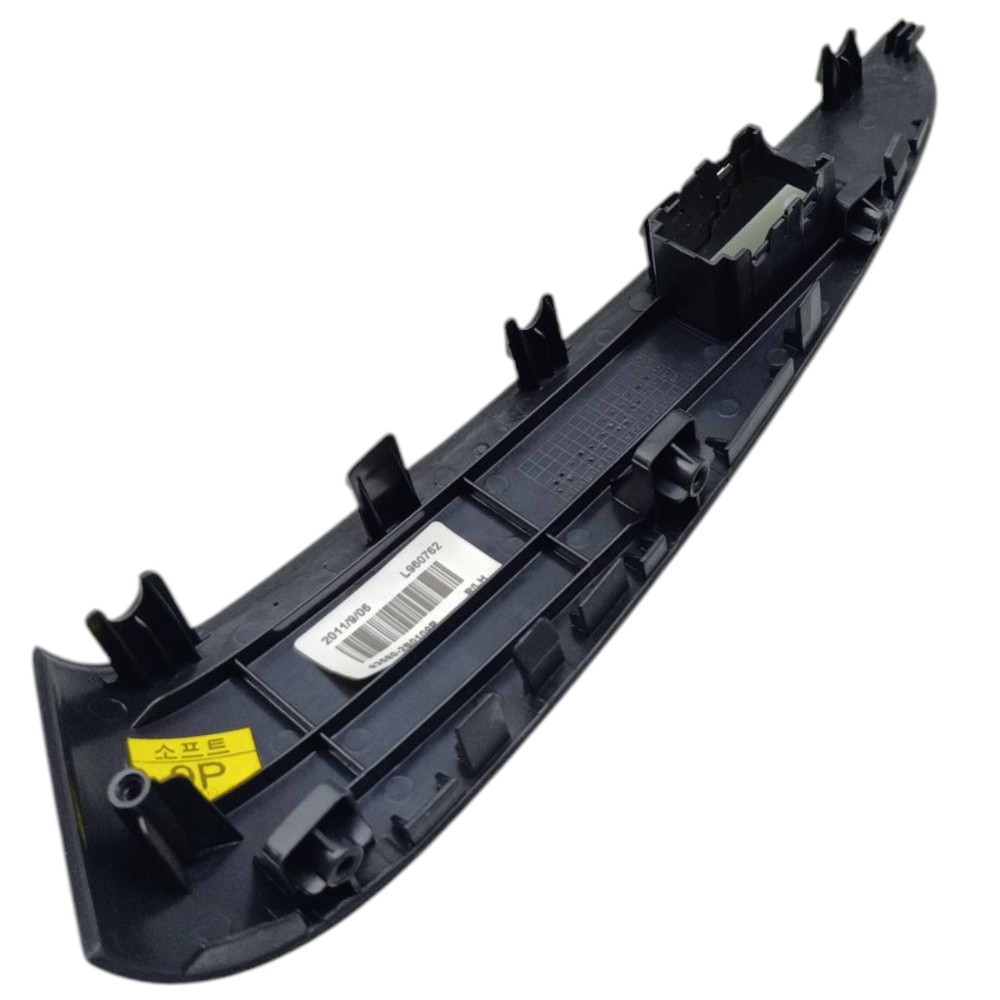 Moldura Botão Vidro Traseiro Esquerdo Hyundai Ix35 2011 2012 4