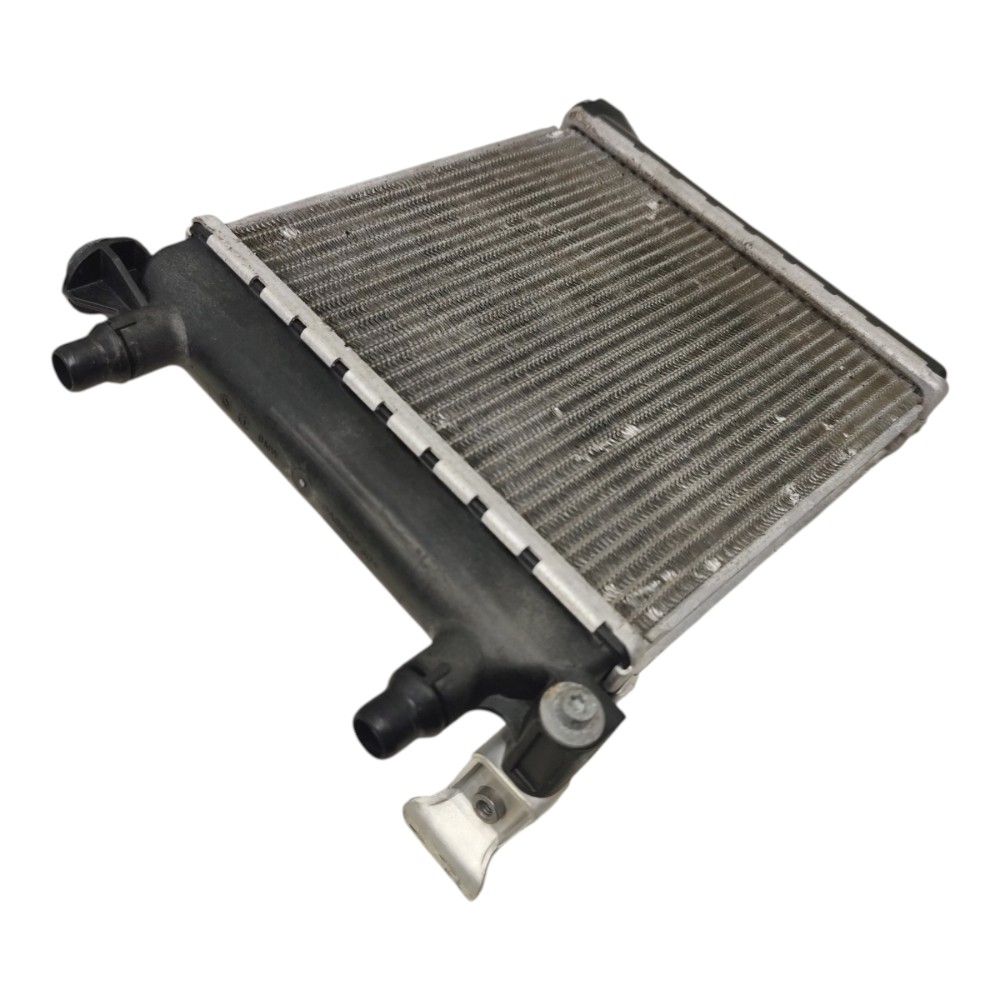 Radiador Auxiliar Bmw X2 2.0 Sdrive B48 2018 2019 4
