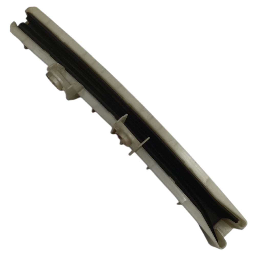 Guia Vidro Porta Dianteira Direita Fiat Toro 2018 2019 2020 Branco E Preto 3