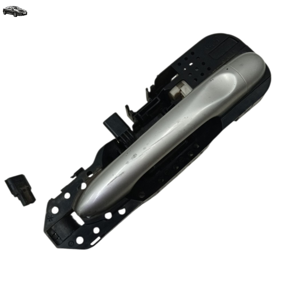 Maçaneta Externa Dianteira Direita Renault Fluence 2012 2013 Prata Dianteira