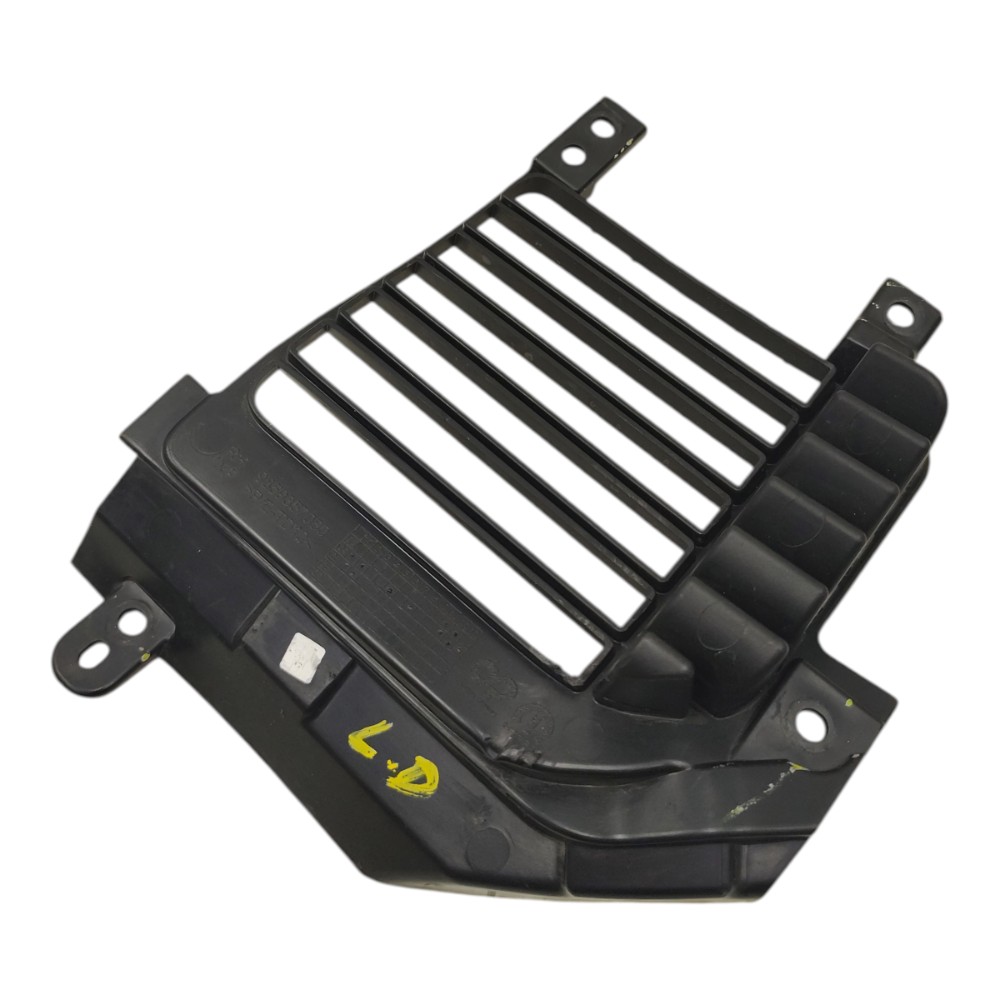 Grade direita parachoque dianteiro Citroen Basalt 2025 2024 4