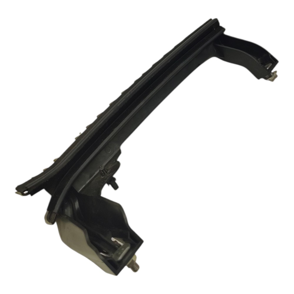 Guia vidro porta dianteira esquerda fiat argo 2024 23 frente 4