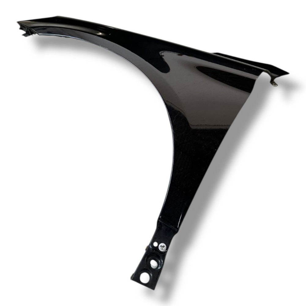 Paralama lado esquerdo Volvo XC60 2009 2010 2011 a 2016 2