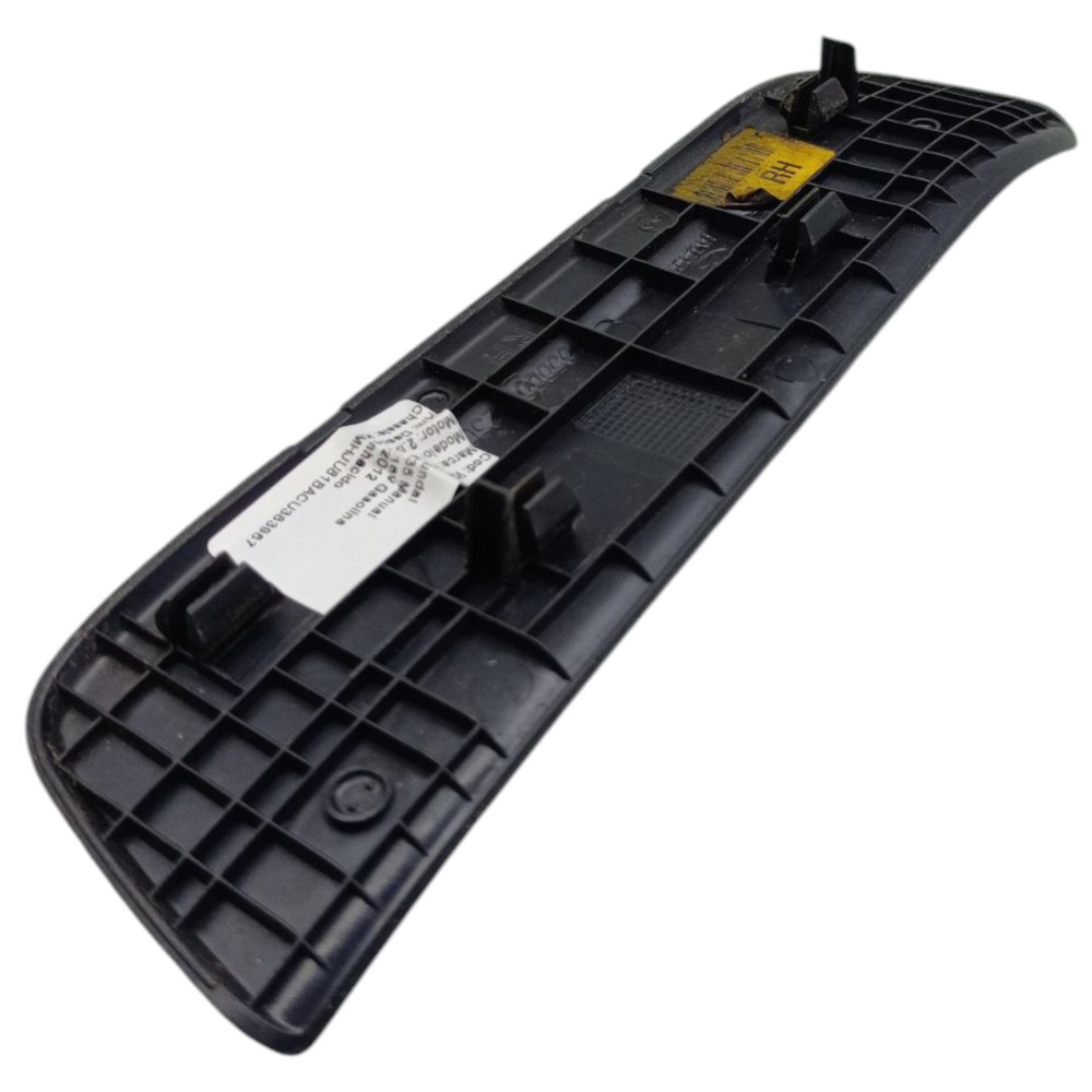 Soleira Porta Traseira Direita Hyundai Ix35 2011 2012 2013 4