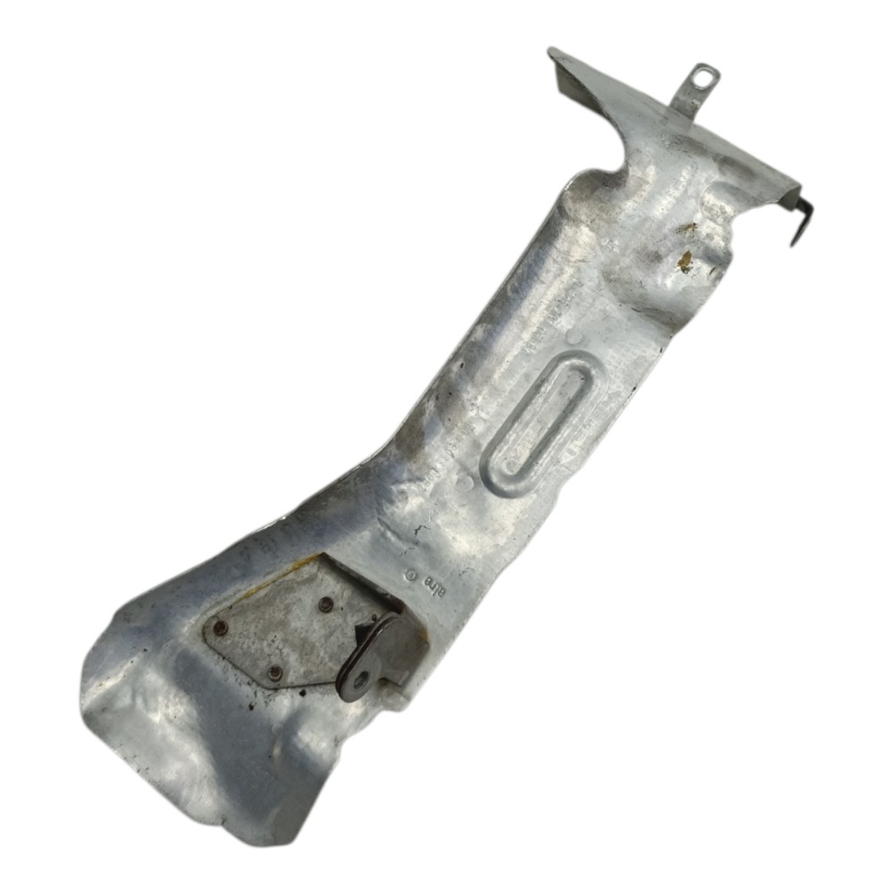 Protetor Térmico Escapamento Mercedes C230k 2003 2004 2005 Prata 3