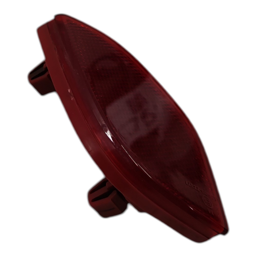 Defletor Direito Parachoque Traseiro Renault Kwid 2022 2023 Vermelho 3