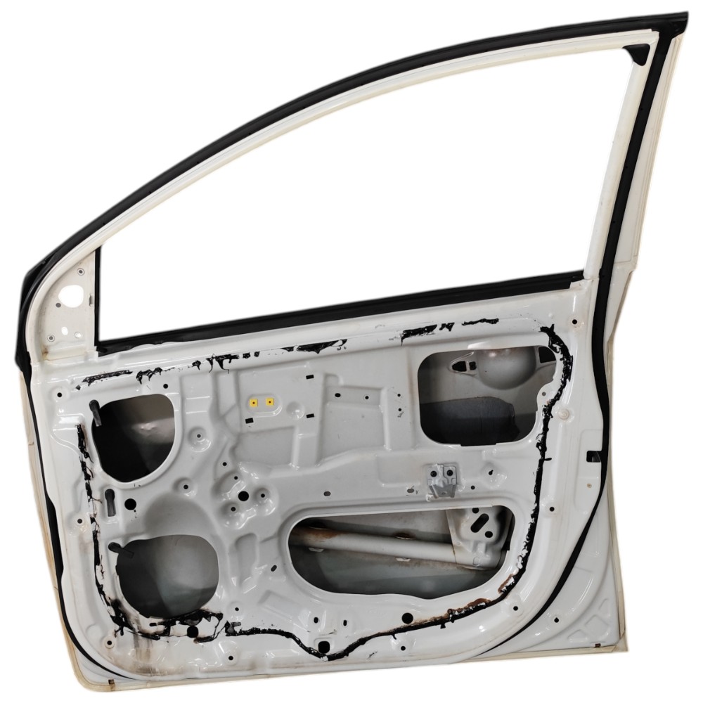 Porta Dianteira Direita Kia Picanto 2017 2016 2015 2014 2013 Dianteira Direito Branco 4