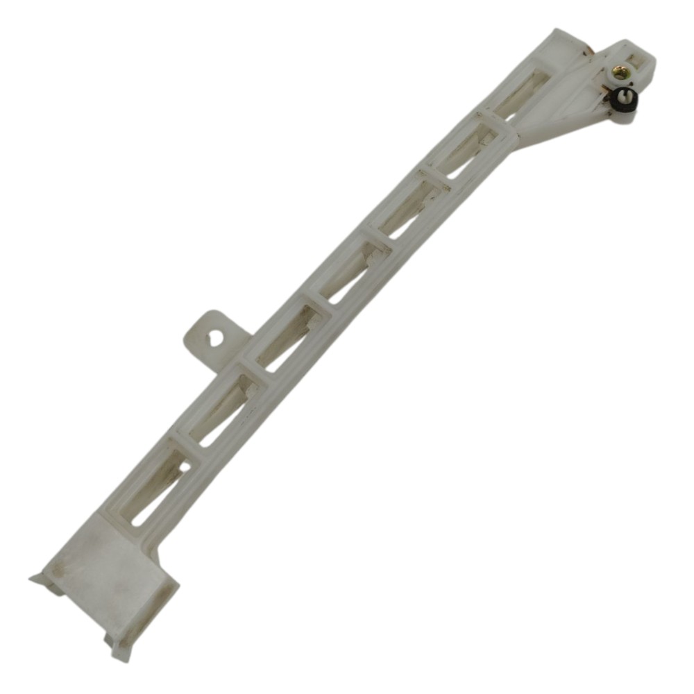 Guia vidro dianteiro direito Mitsubishi Pajero TR4 2005 2006 2
