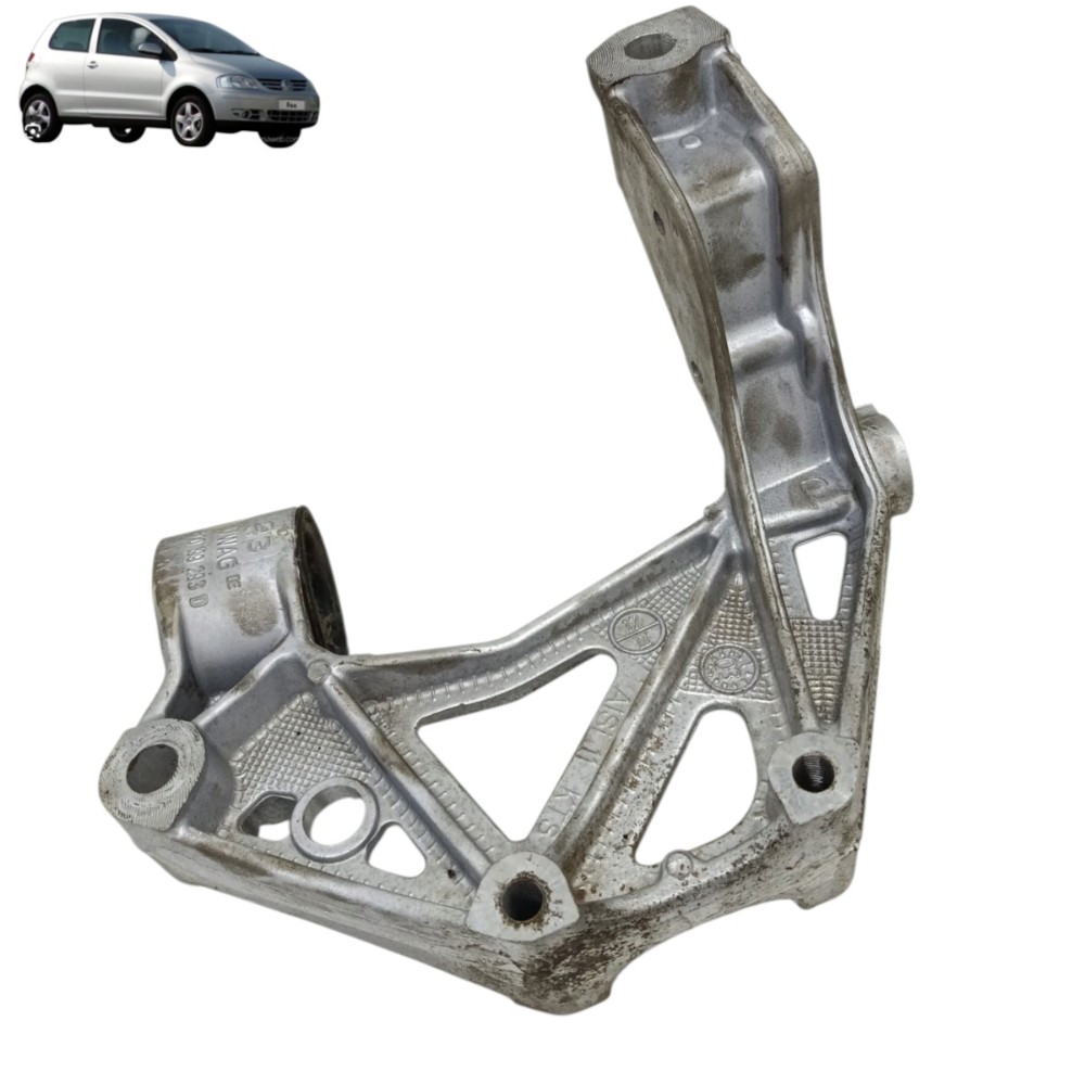 Suporte bandeja dianteira direita vw fox 2003 até 2008