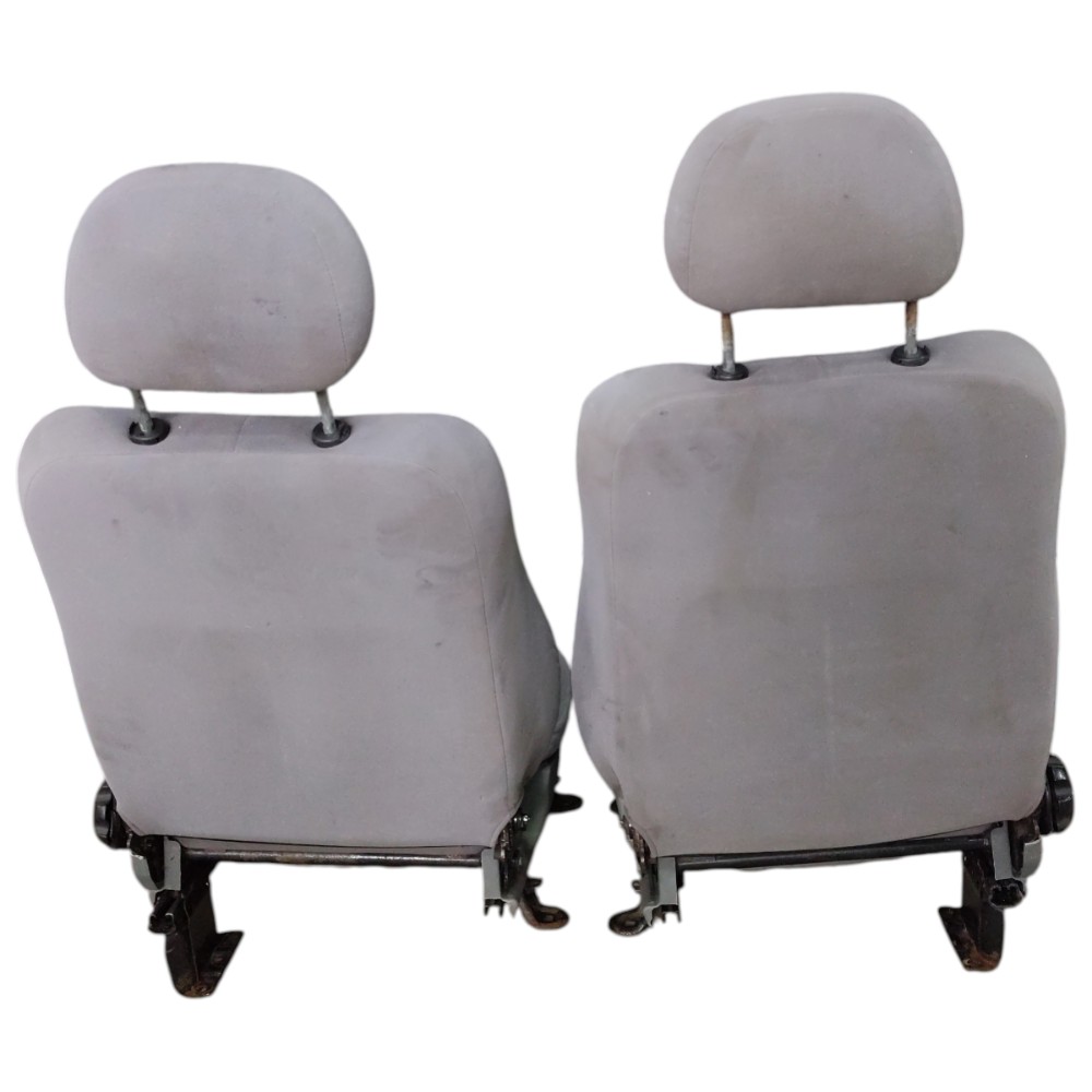 Par banco dianteiro Ford Fiesta Street 2000 2001 4 portas 4