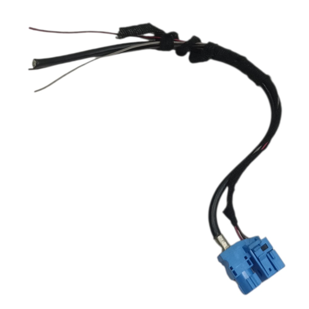 Plug Conector Auxiliar Usb Mercedes Gle 43 Amg 2017 2018 3