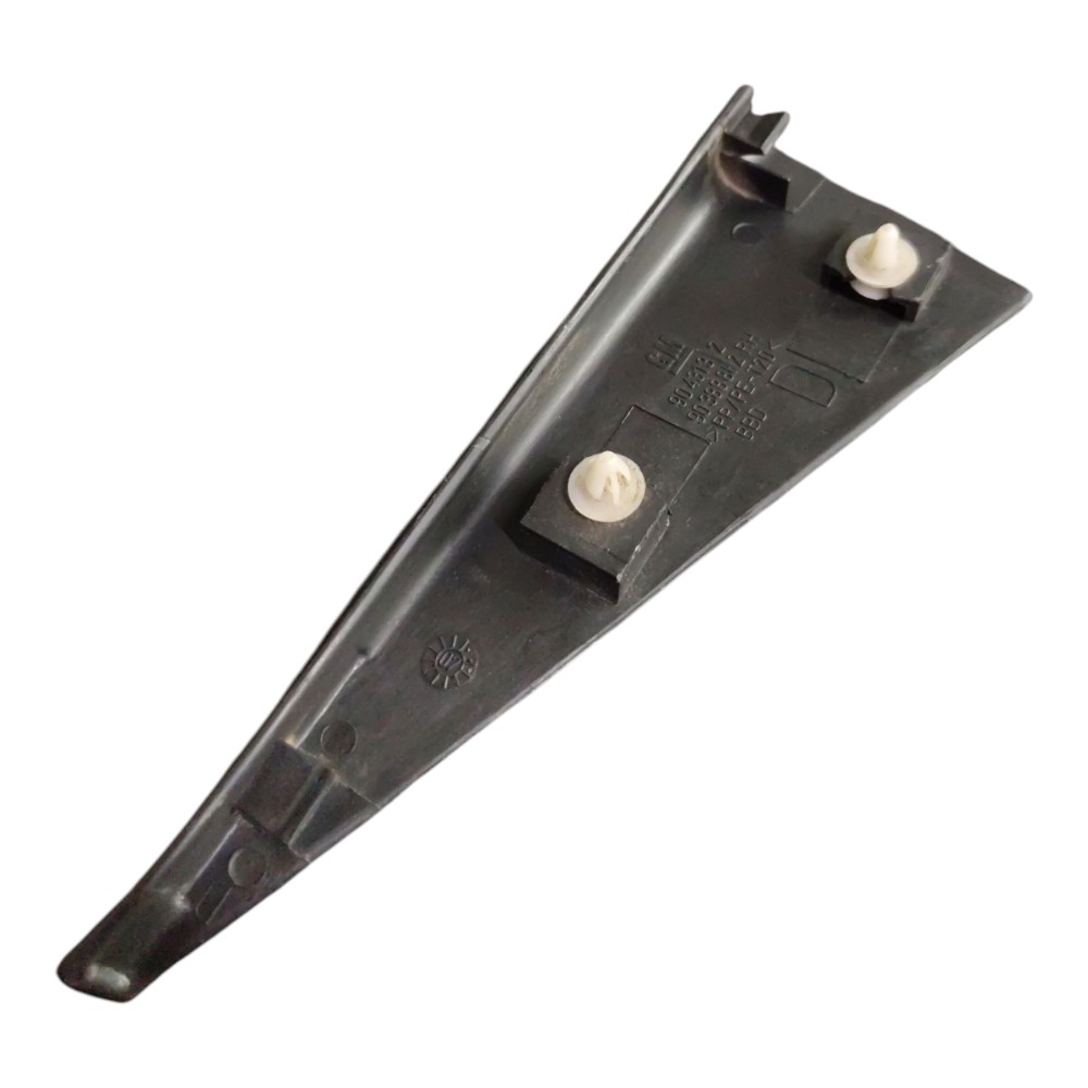 Moldura Interna Traseira Direita Gm Corsa Classic 2008 2007 Preto 4