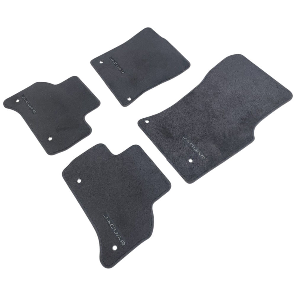 Jogo tapete tecido Jaguar XE 2016 2017 2018 2019 Cor Preto 3