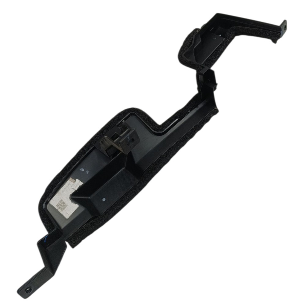 Acabamento Lateral Direito Radiador Chery Tiggo 5x 2025 2024 – Preto 3