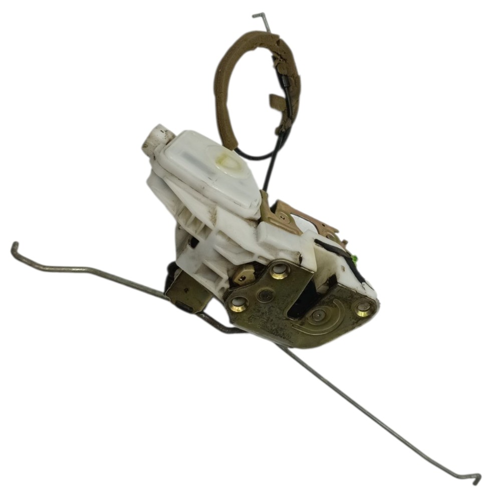 Fechadura porta dianteira direita Mitsubishi pajero tr4 2005 3