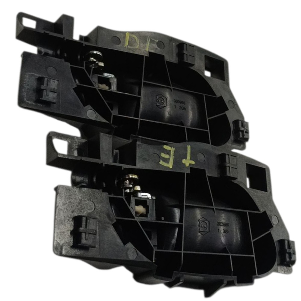 Maçaneta interna esquerda citroen Grand C4 Picasso 2008 2009 4