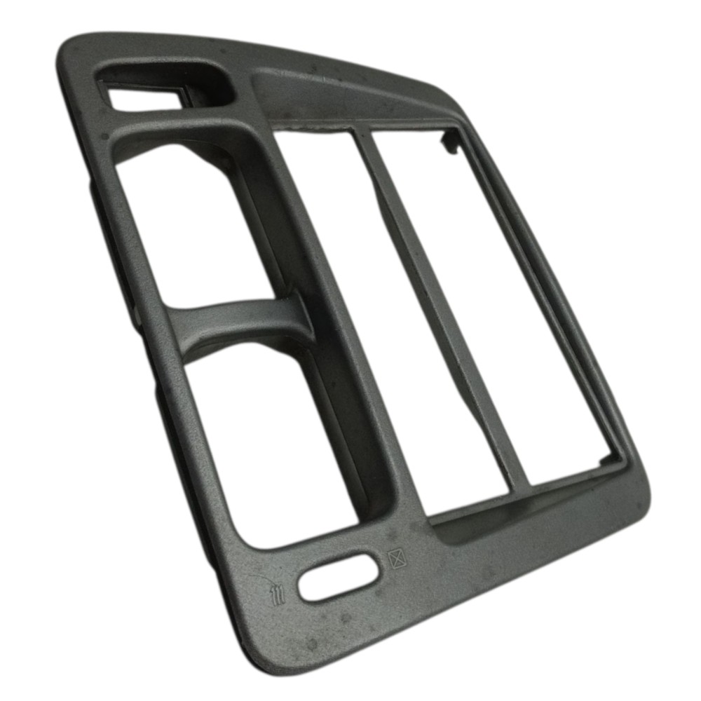 Moldura Central radio painel Mitsubishi Pajero TR4 2005 2006 2
