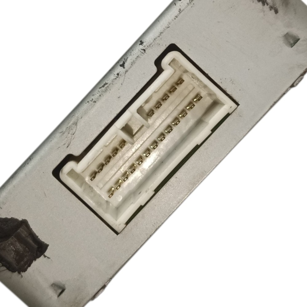 Módulo Sensor Estacionamento Hyundai Azera 2008 957003l300 Prata 4