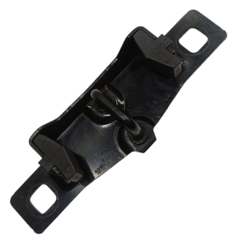 Batente fechadura tampa traseira Ford New Fiesta Hatch 2014 2