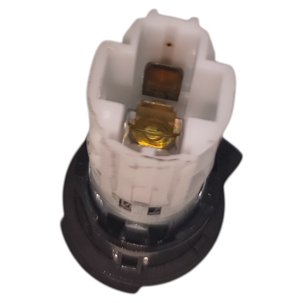 Tomada acendedor 12V vw up 2015 2016 2017 2018 2019 2020 21 4
