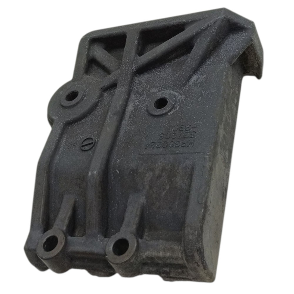 Suporte compressor ar Mitsubishi Pajero tr4 2.0 2004 2005 06 2