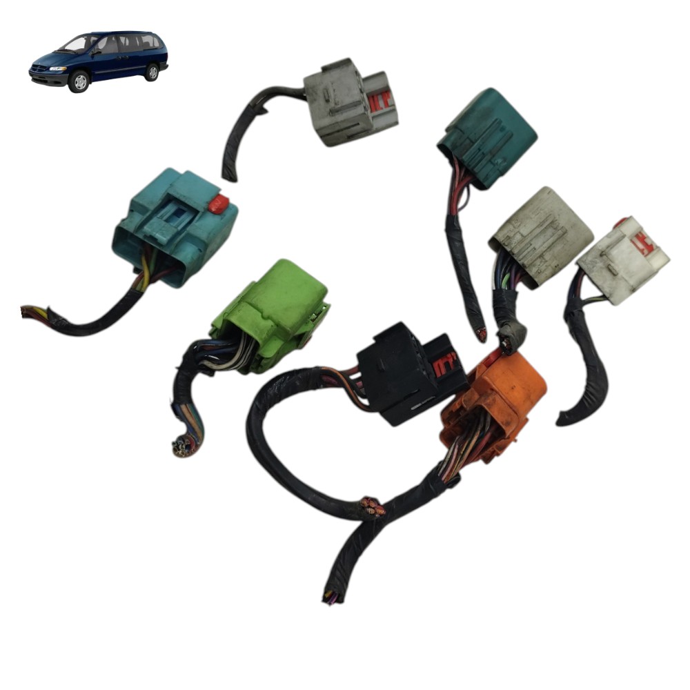 Jogo Plug Conector Caixa Fusivel Chrysler Caravan 2001 2000 1