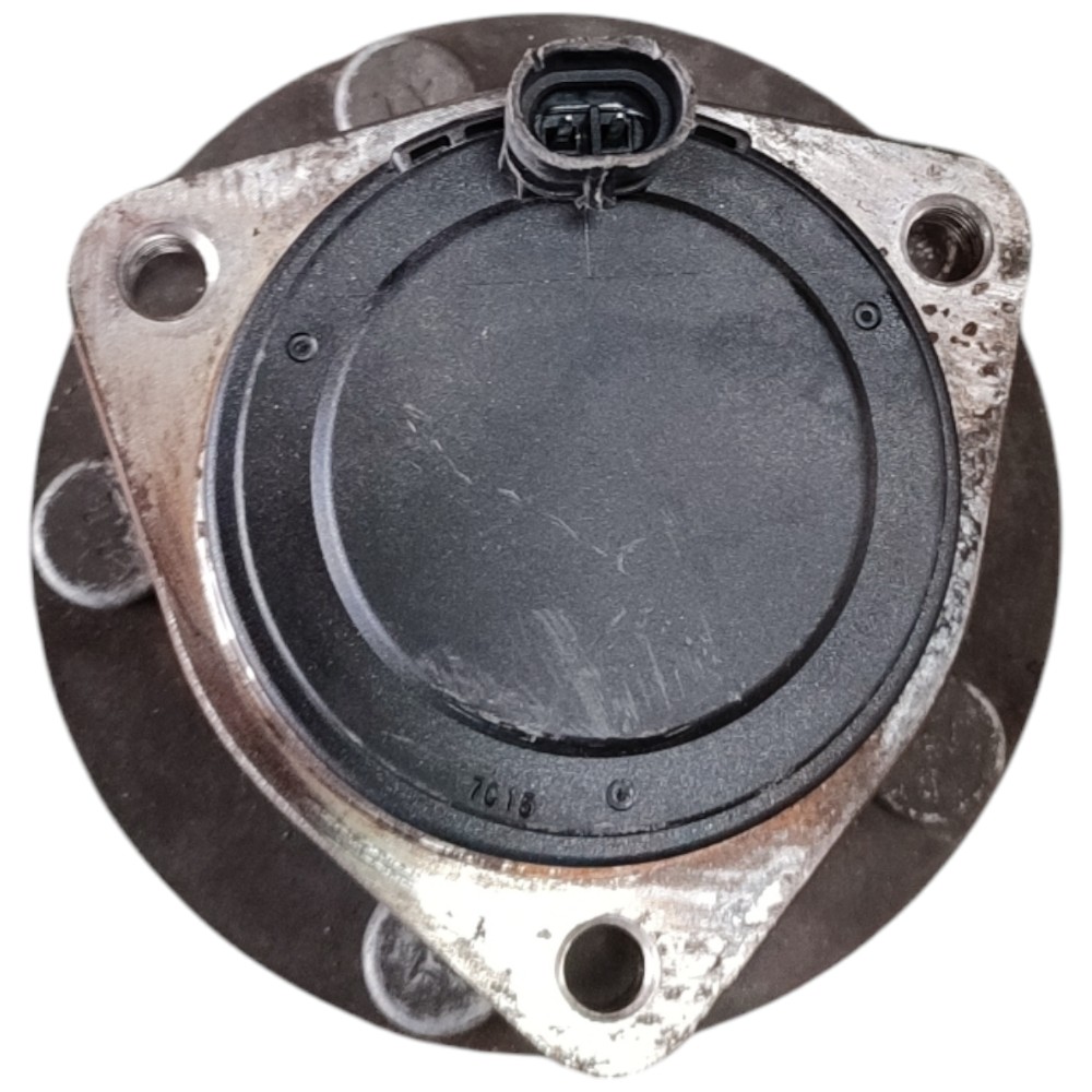 Cubo roda rolamento dianteiro GM Omega 3.6 V6 2005 2004 3