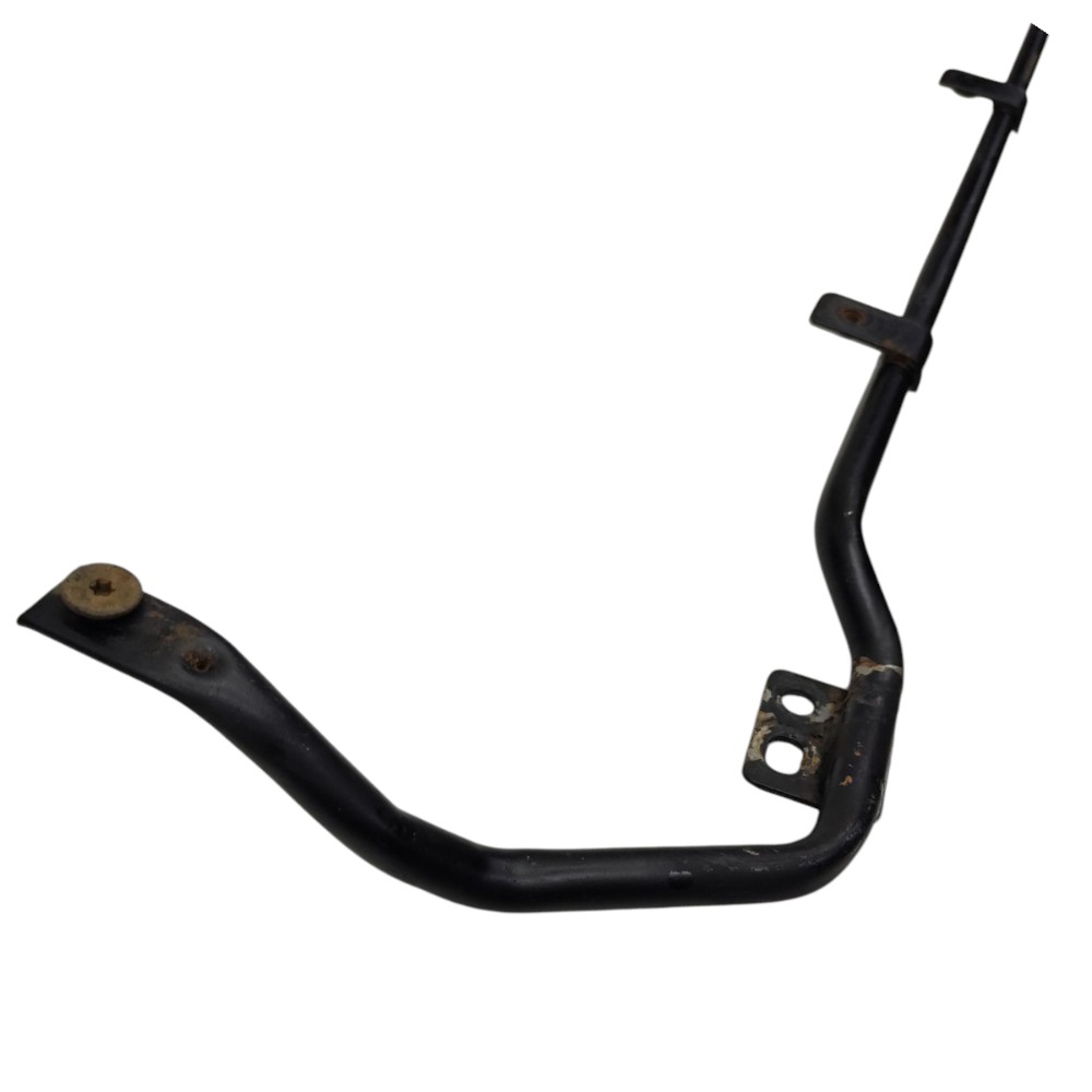 Travessa inferior radiador Fiat Uno Vivace 2013 2014 2015 16 3
