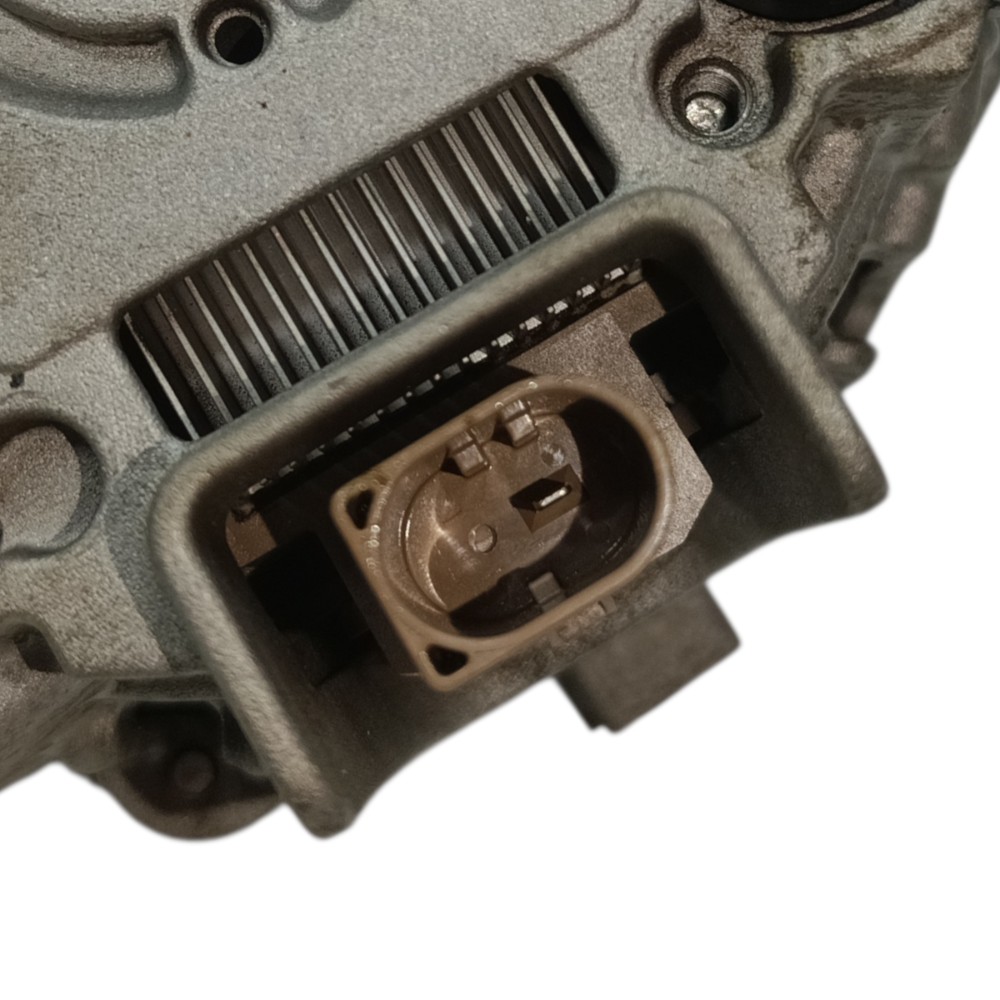 Alternador Jaguar xe 2.0 P250 2019 2018 2017 2016 4