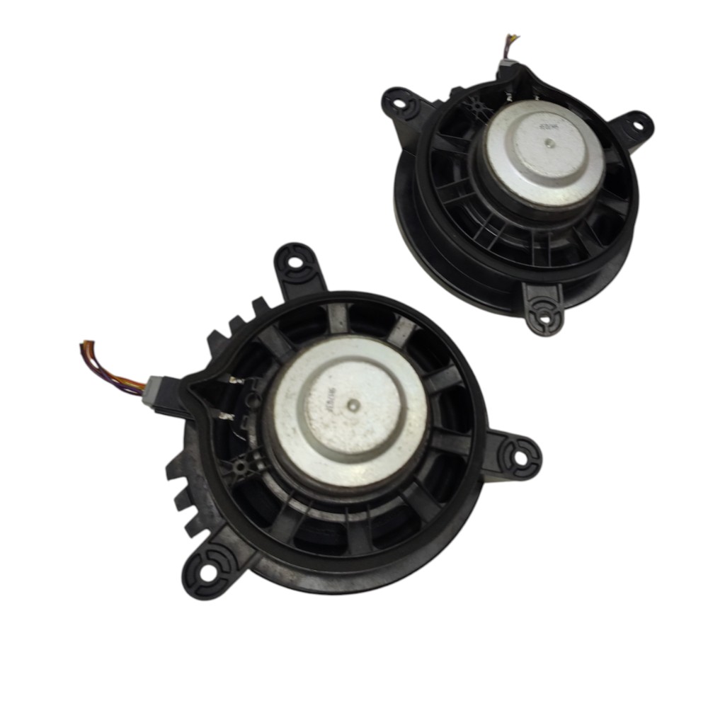 Para alto falante porta Volvo C60 T6 2012 2011 2010 2009 2