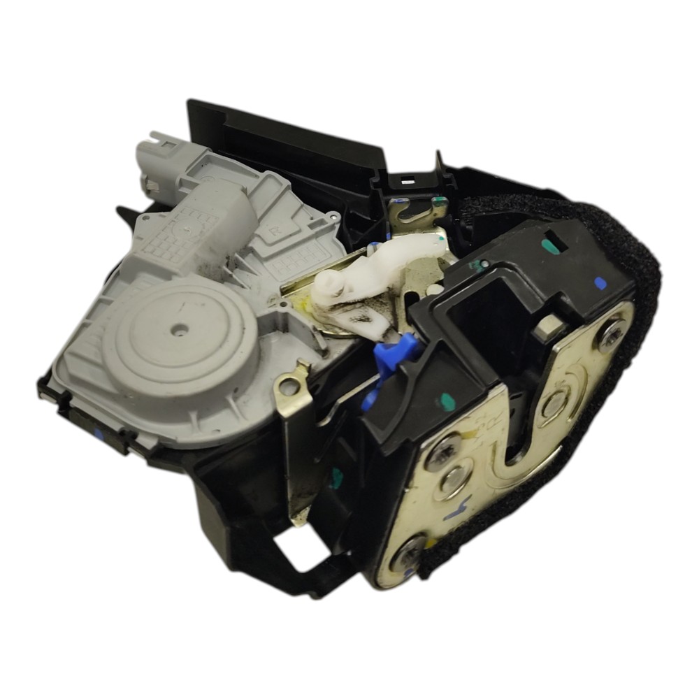 Fechadura porta dianteira direita Citroen basalt 2025 2024 2