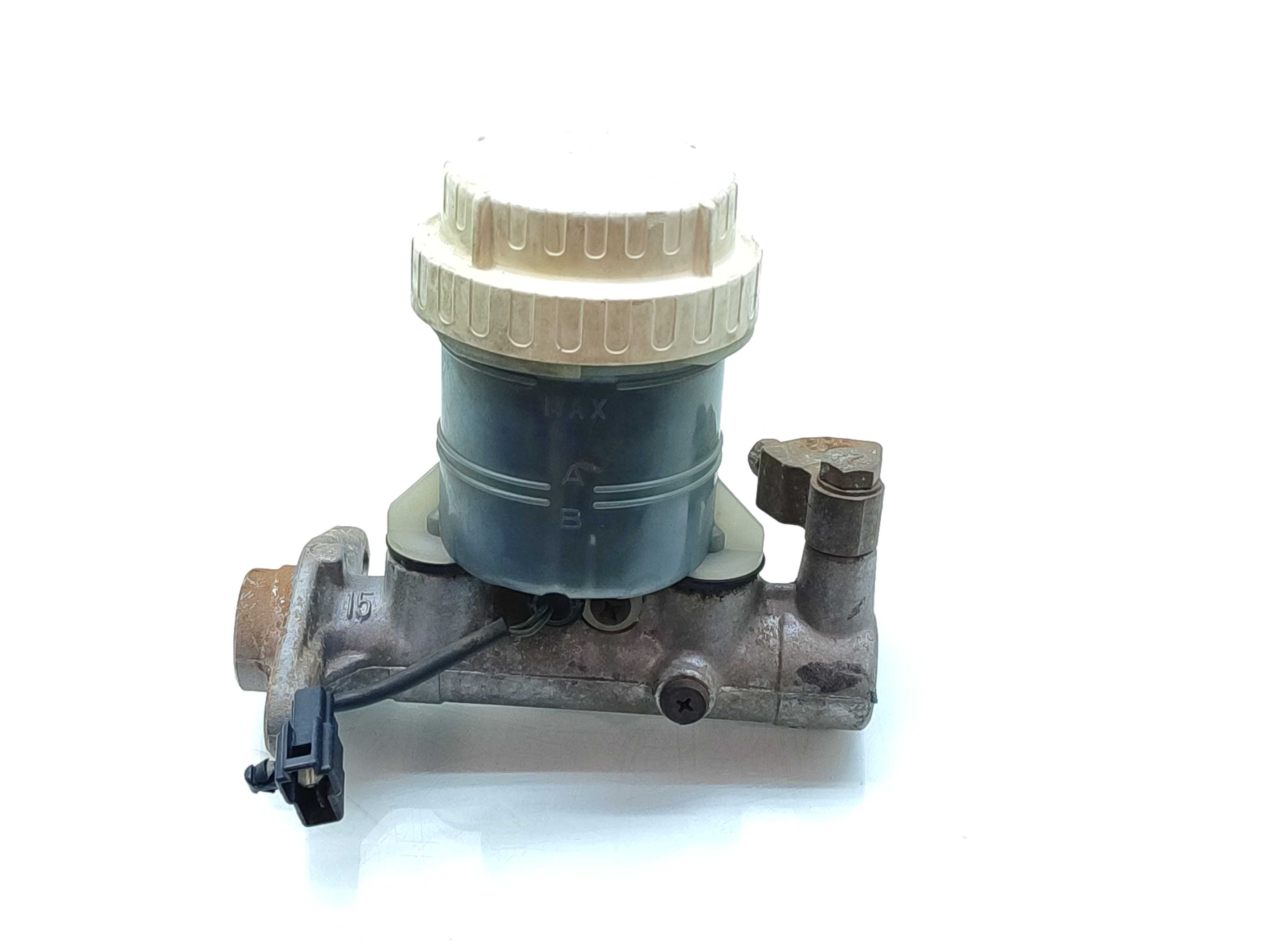 Cilindro Mestre Freio Mitsubishi Pajero Sport 3.0 V6 2001 1