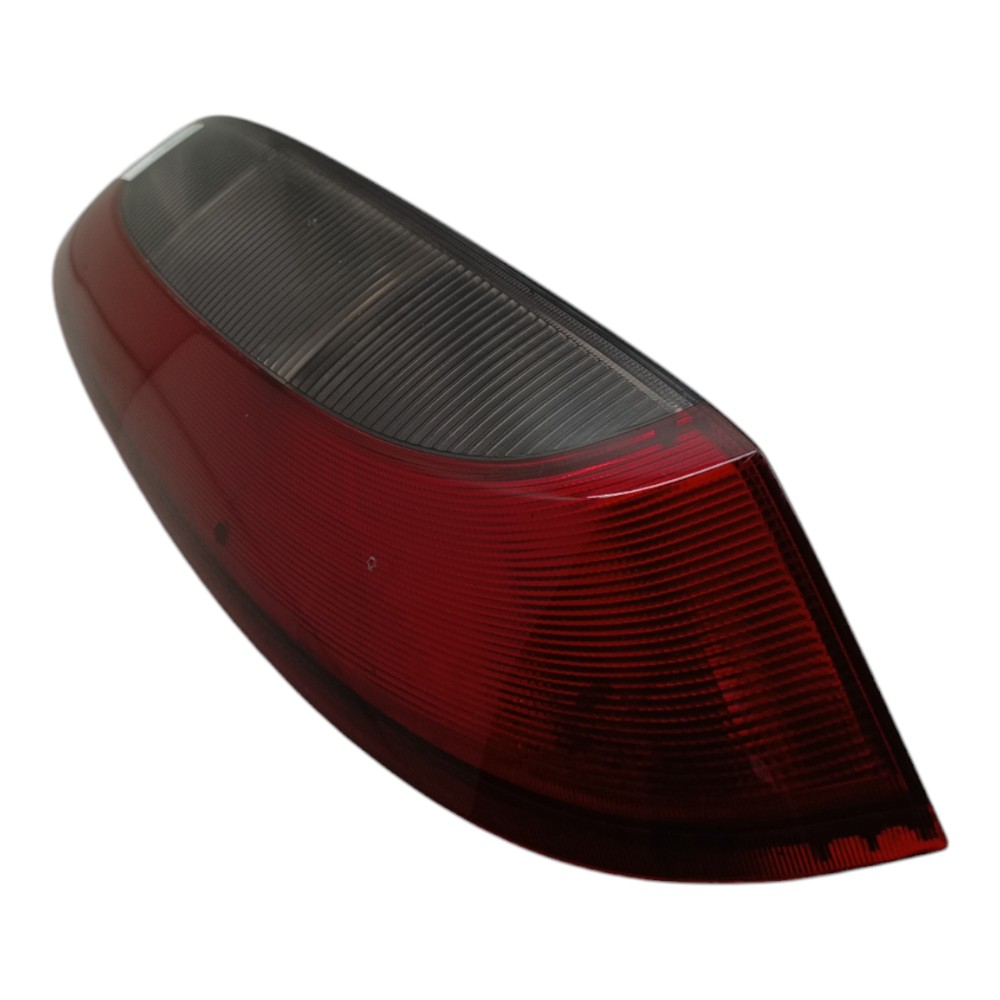 Lanterna Traseira Esquerda Gm Corsa 2003 2004 2005 2006 2