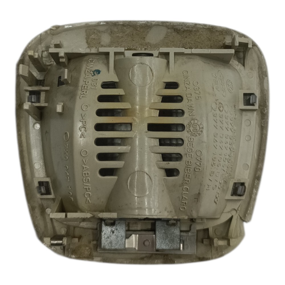 Luz teto cortesia VW Gol G3 2000 2001 2002 2003 2004 detalhe 4