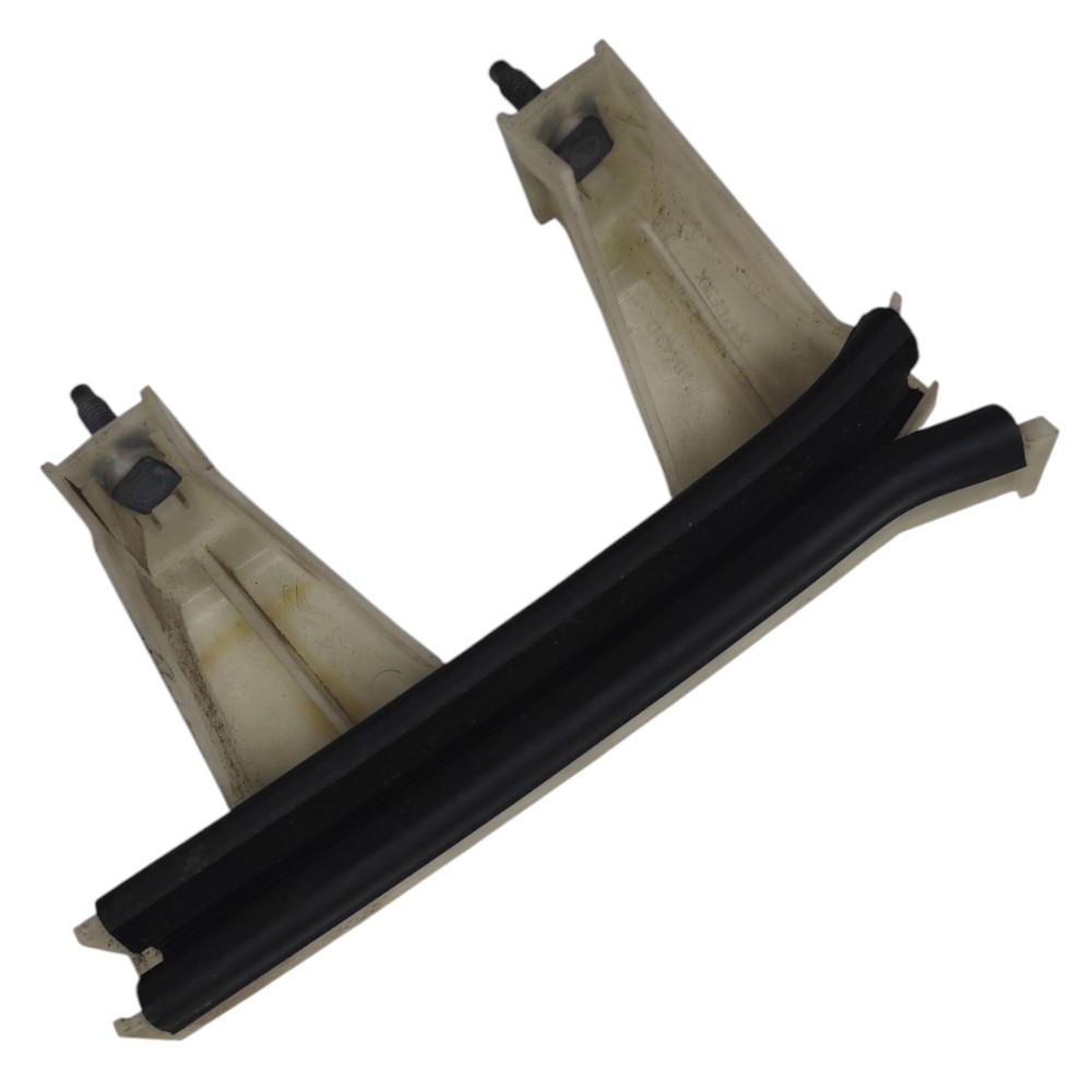 Guia vidro traseiro direito grand C4 Picasso 2008 2009 2010 4