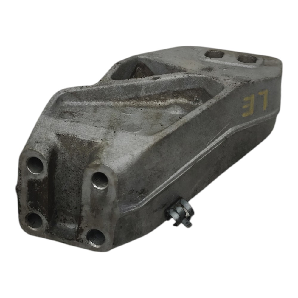 Suporte coxim esquerdo câmbio Ford Escort 1.8 Zetec 1997 98 3