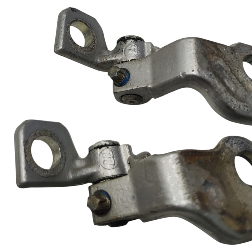 Par Dobradiça Porta Dianteira Esquerda Ford Focus 2003 2004 4